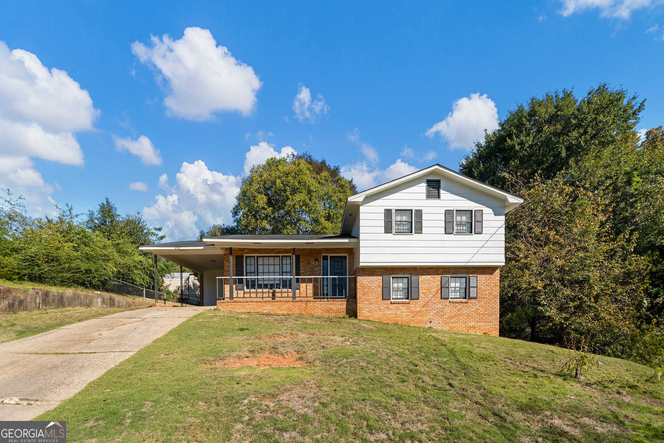 4547 Kerz Court Property Photo 1