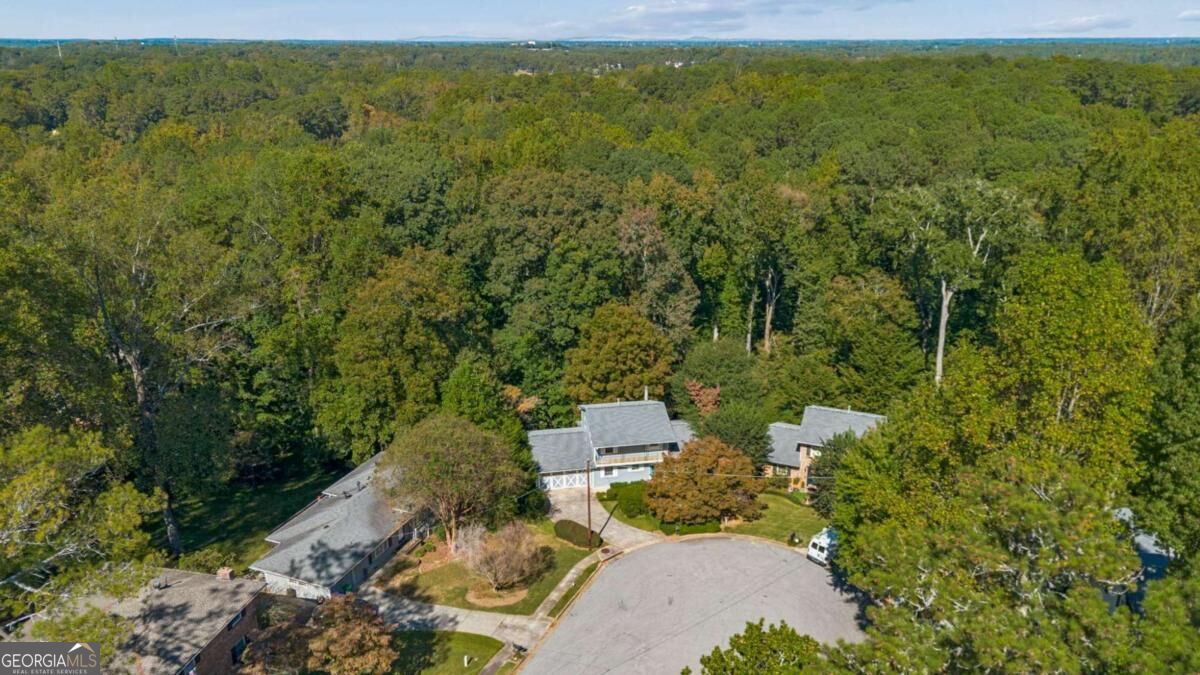 4449 Goodfellows Court Property Photo 23