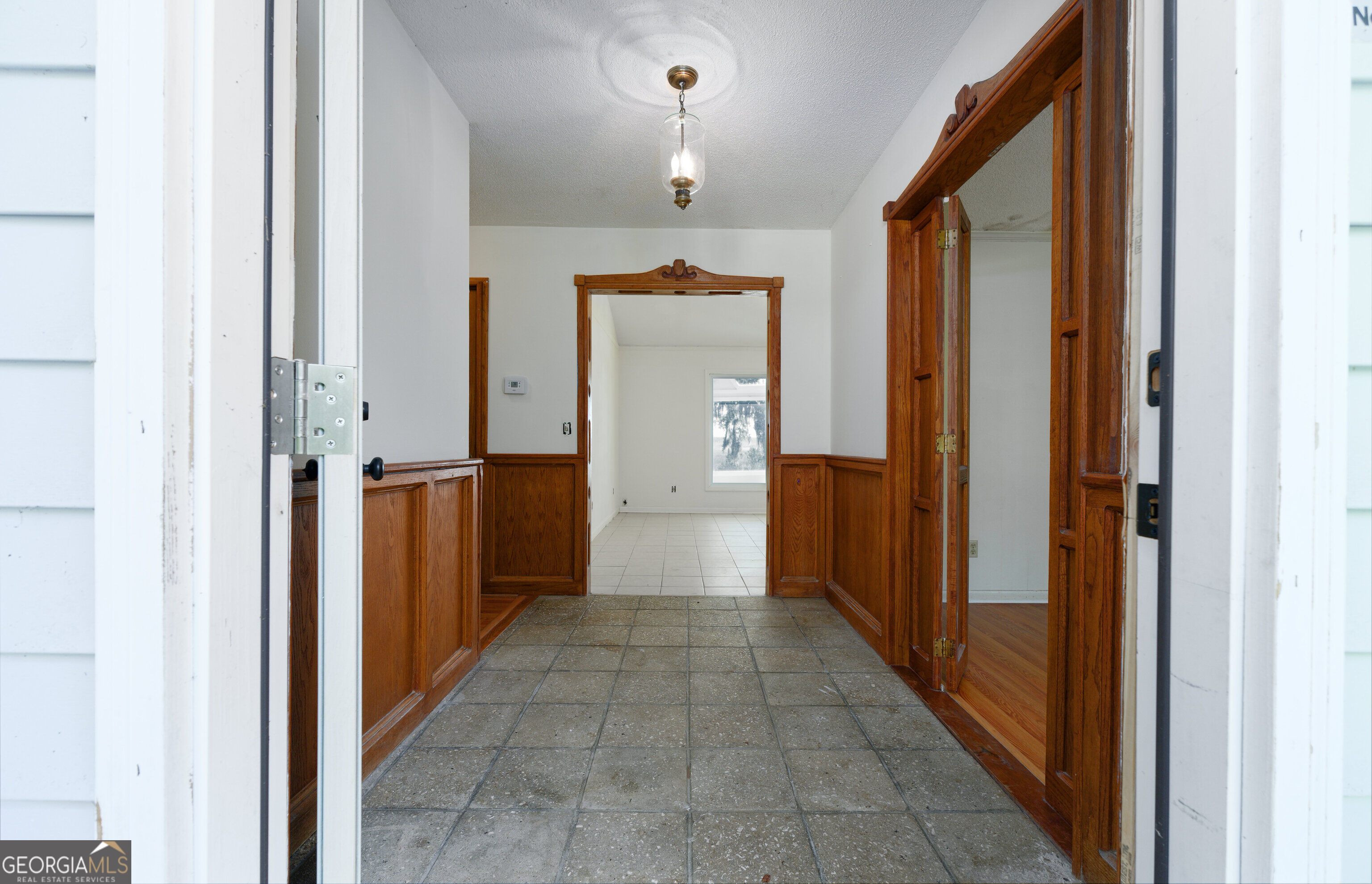 815 Devon Drive Property Photo 2