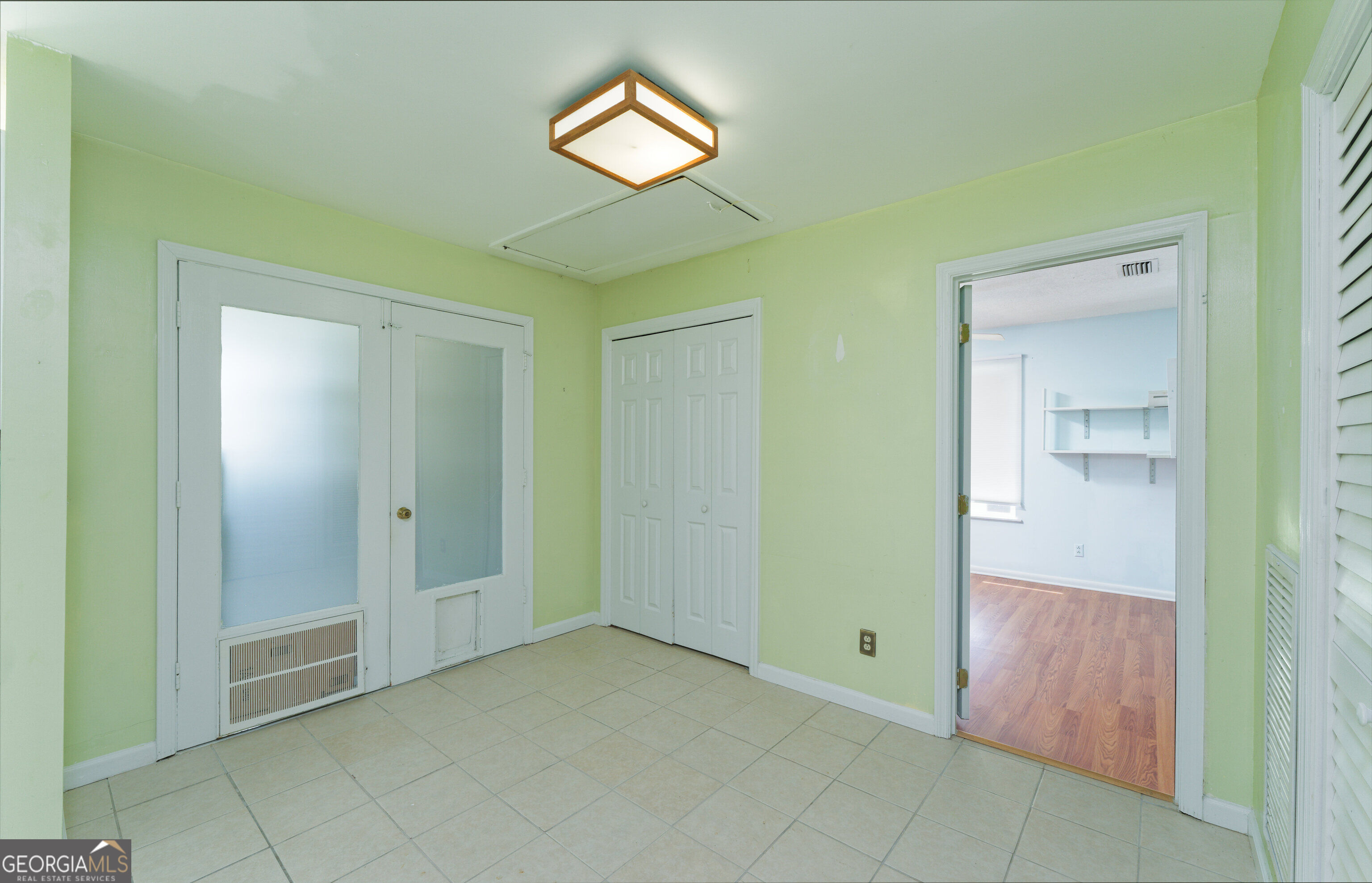 815 Devon Drive Property Photo 18