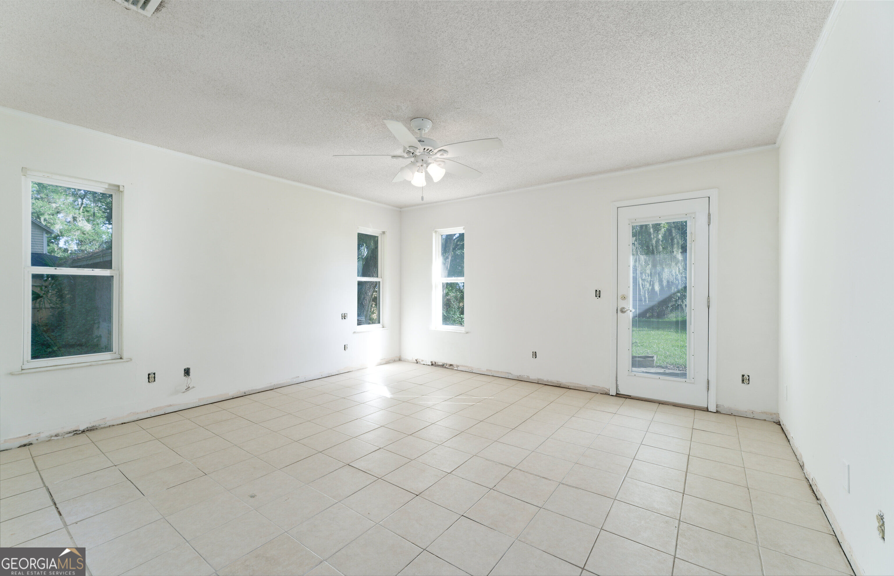 815 Devon Drive Property Photo 25