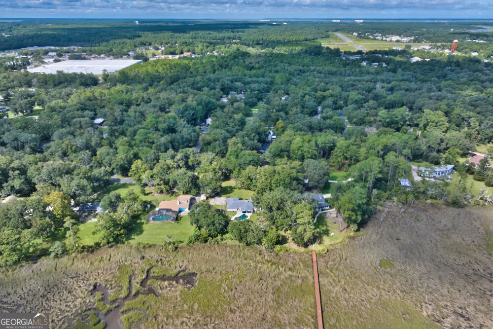 815 Devon Drive Property Photo 43