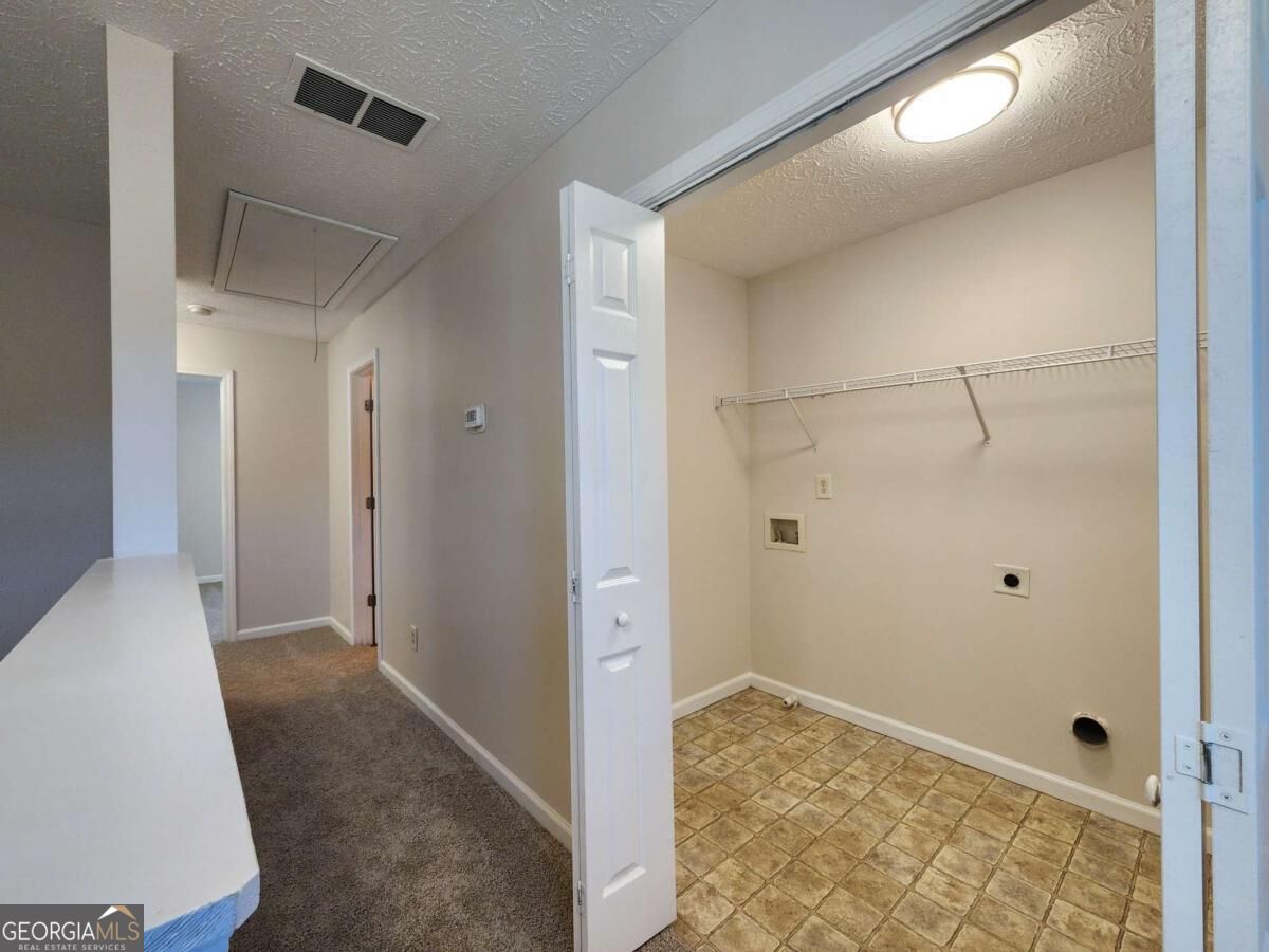 10944 Station Drive Property Photo 16