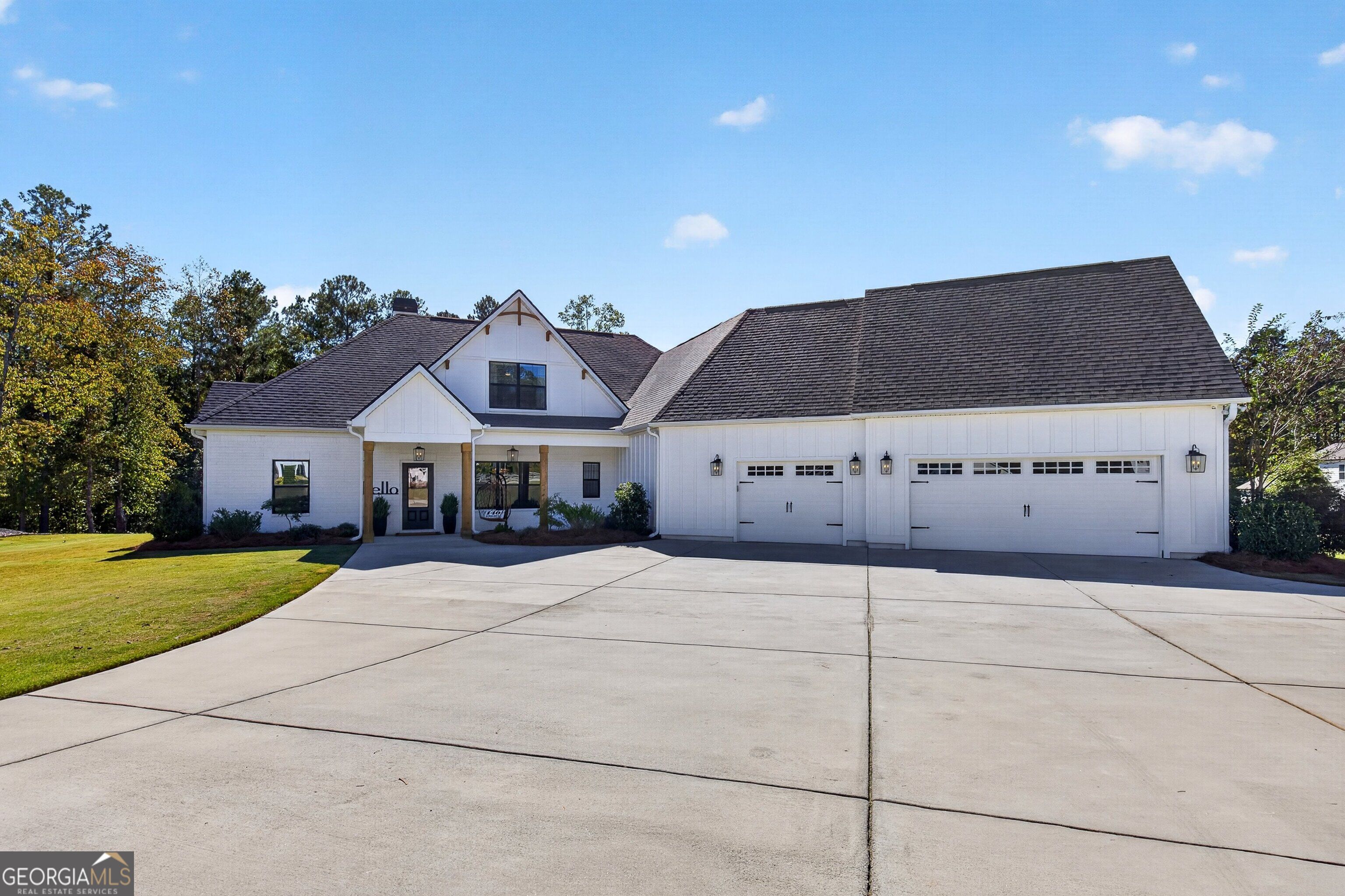 146 Durham Estates Drive Property Photo 1