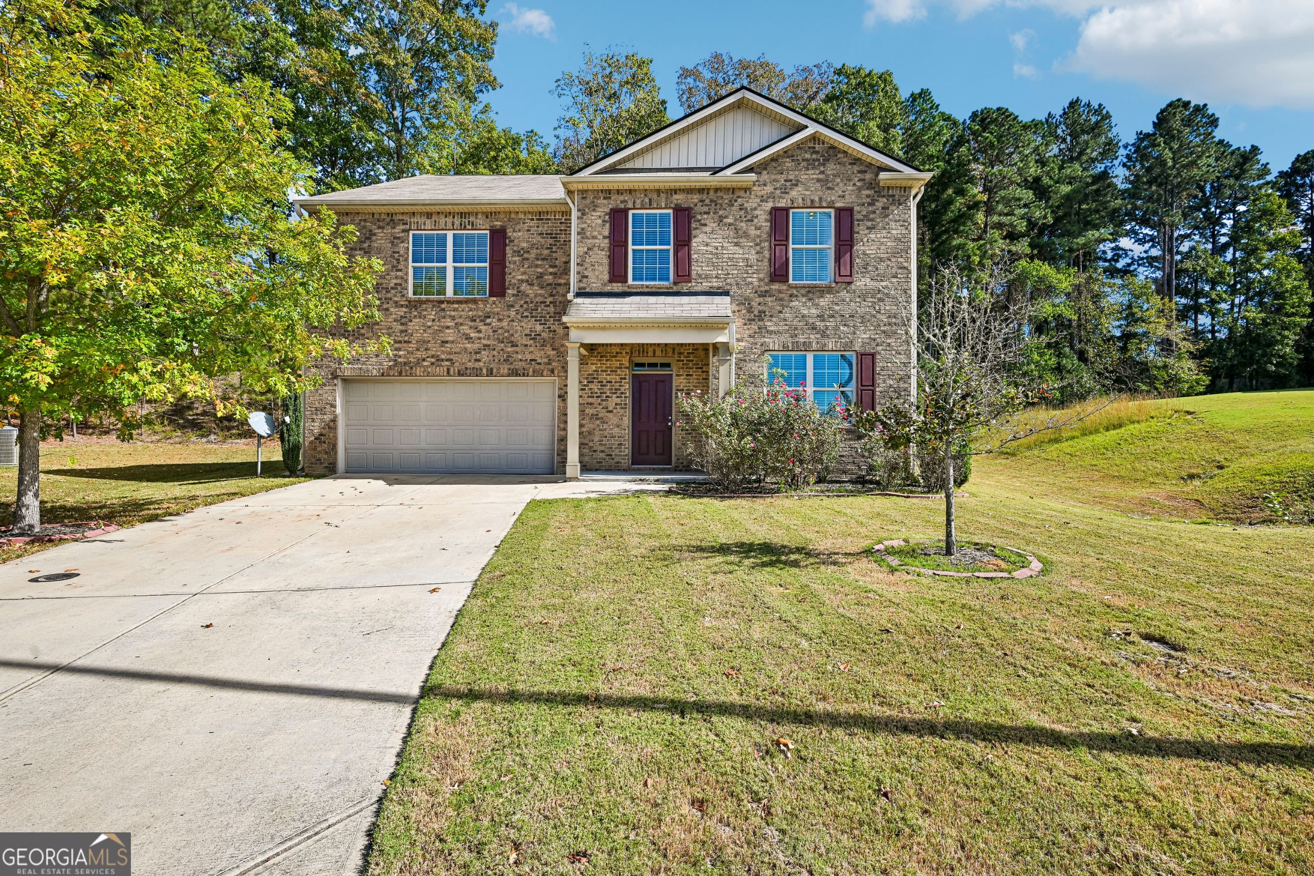 102 Arbor View Trace Property Photo 1
