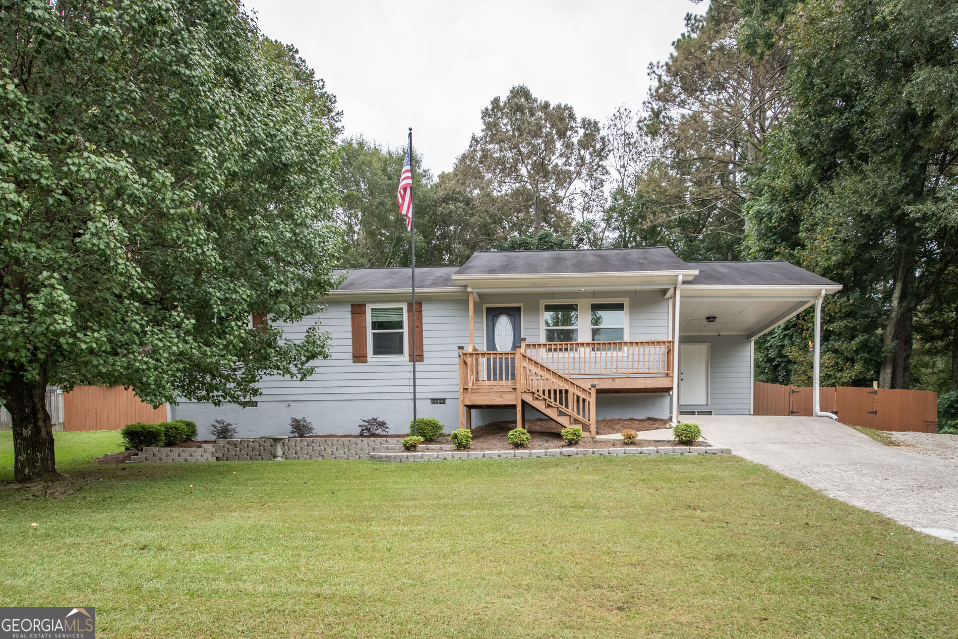 50 Parkway Circle Property Photo 1