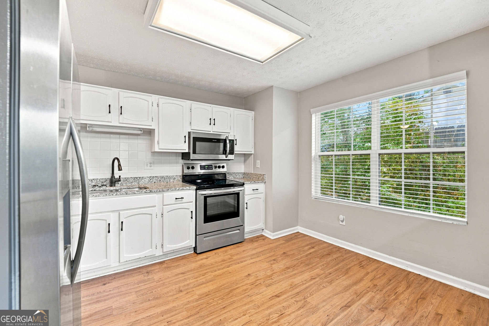 2313 Ivy Crest Drive Property Photo 4