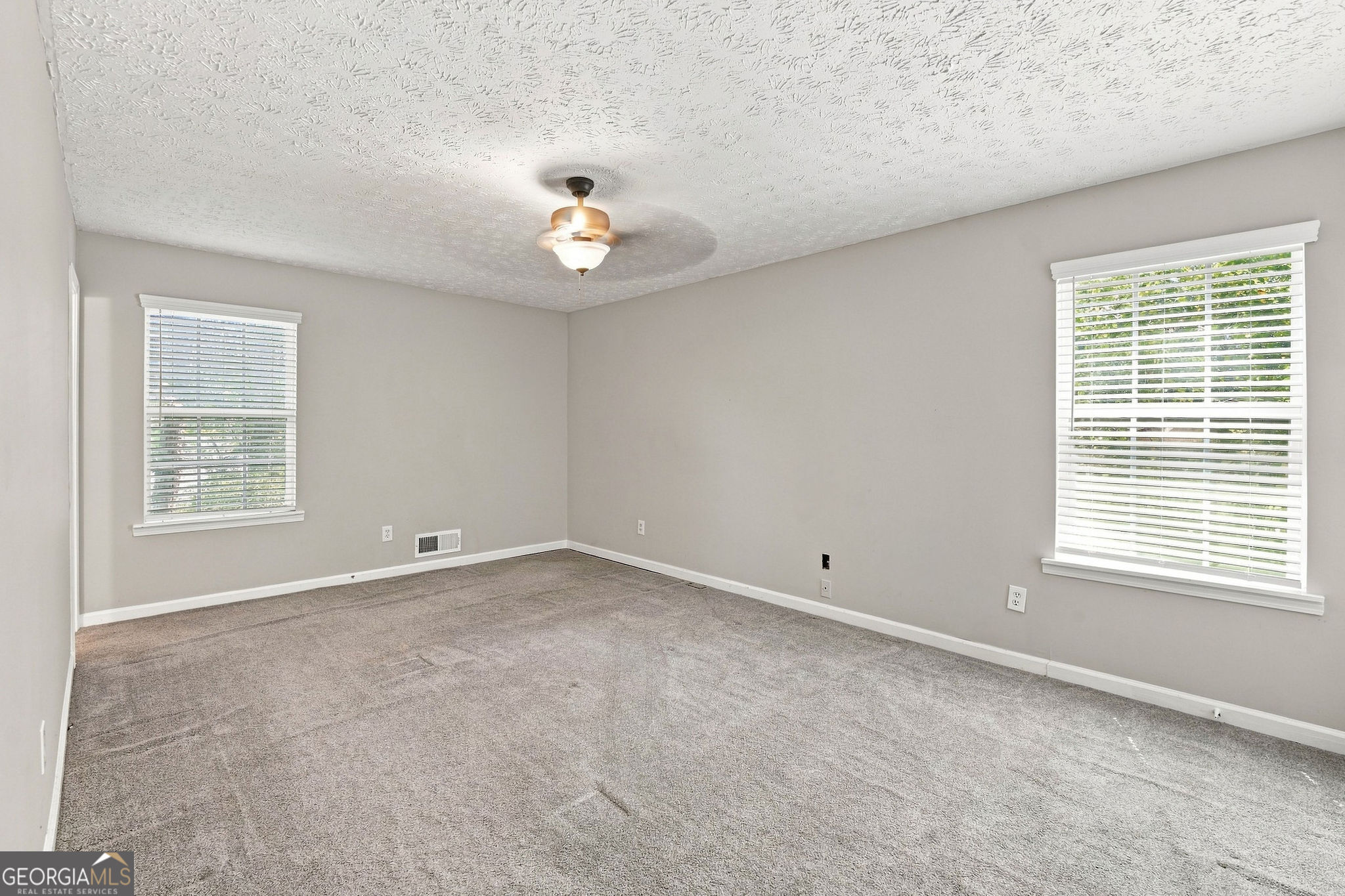 2313 Ivy Crest Drive Property Photo 16