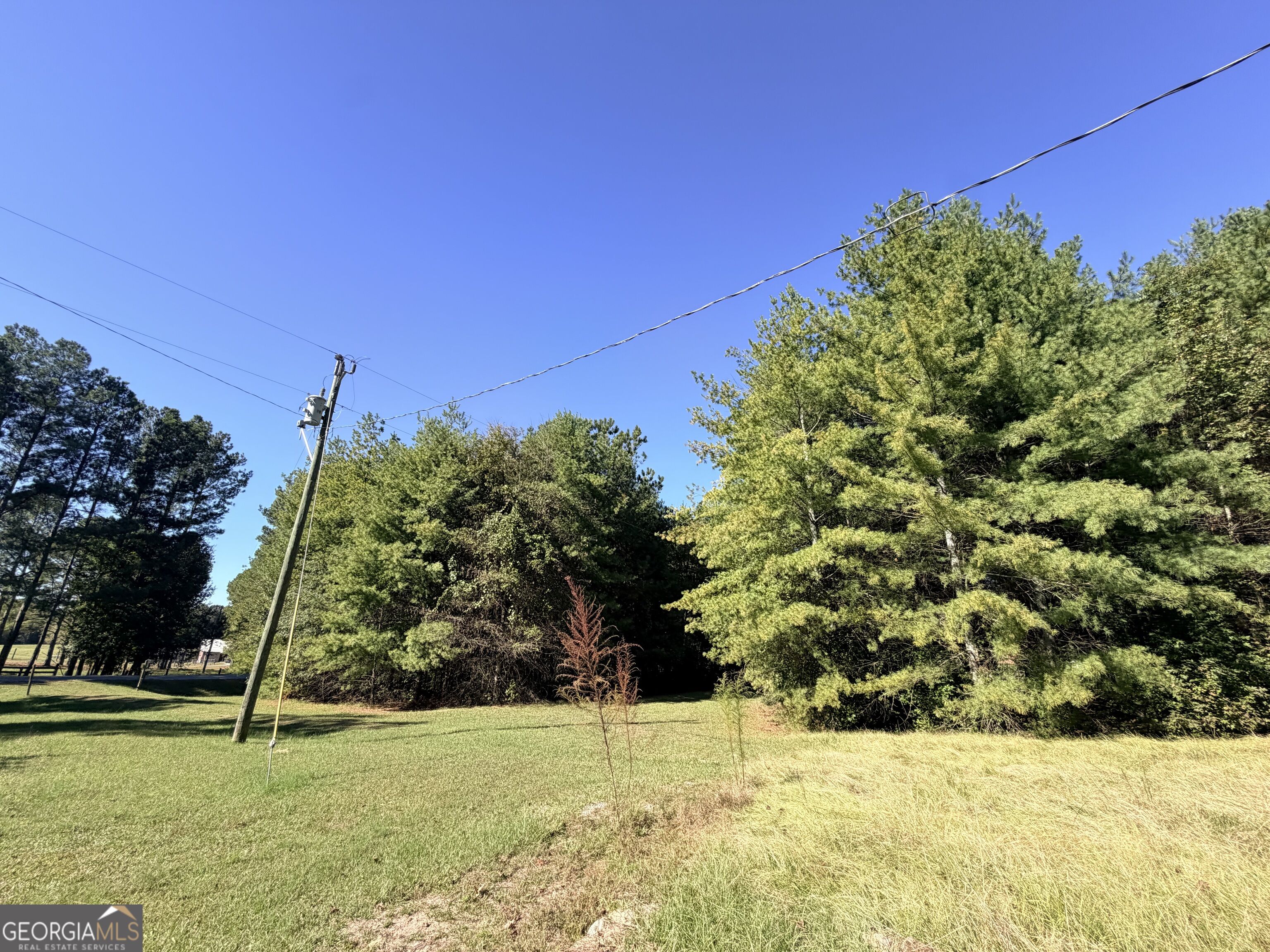 420 Moore Road Property Photo 1
