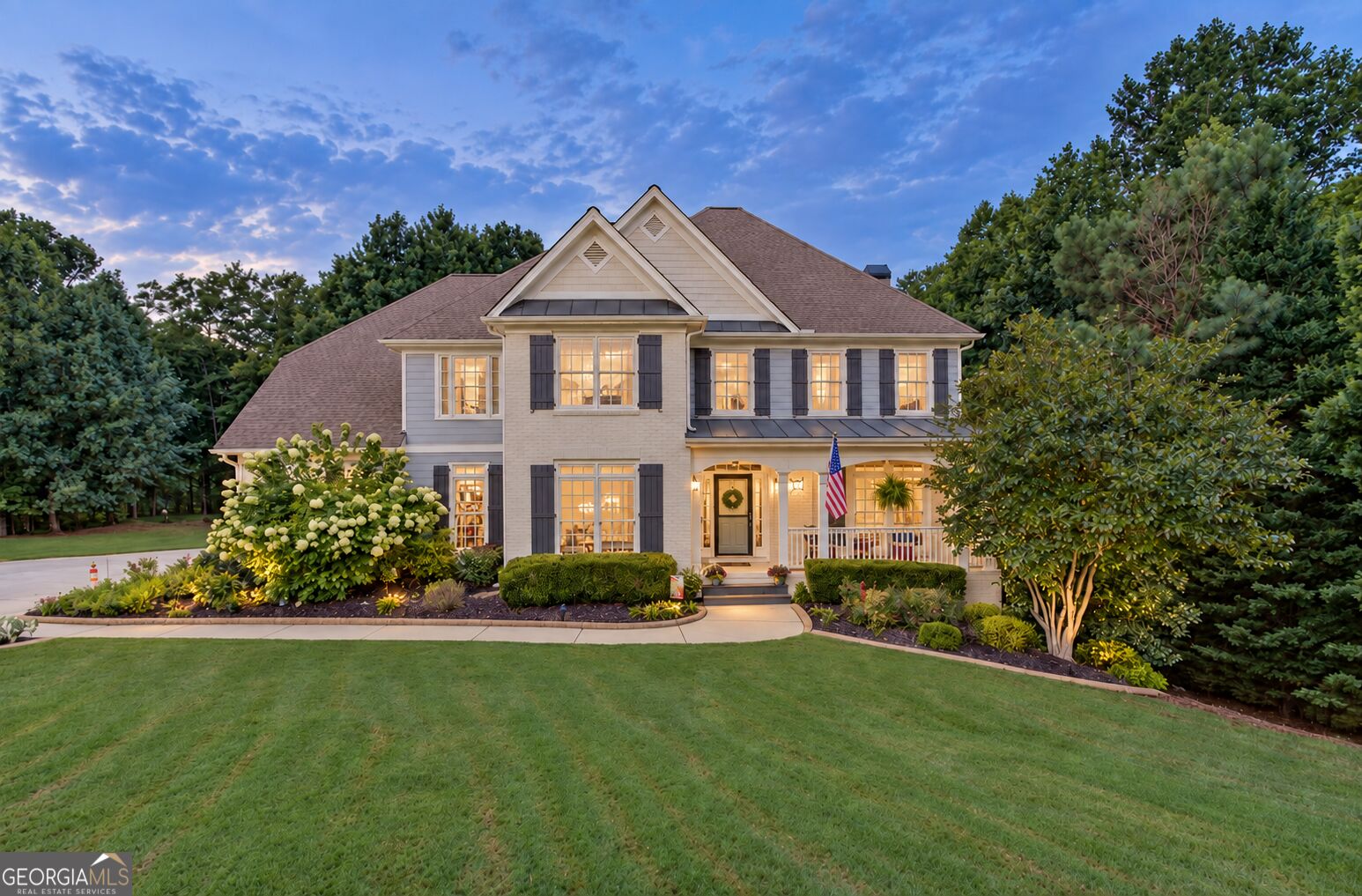 818 Oakridge Terrace