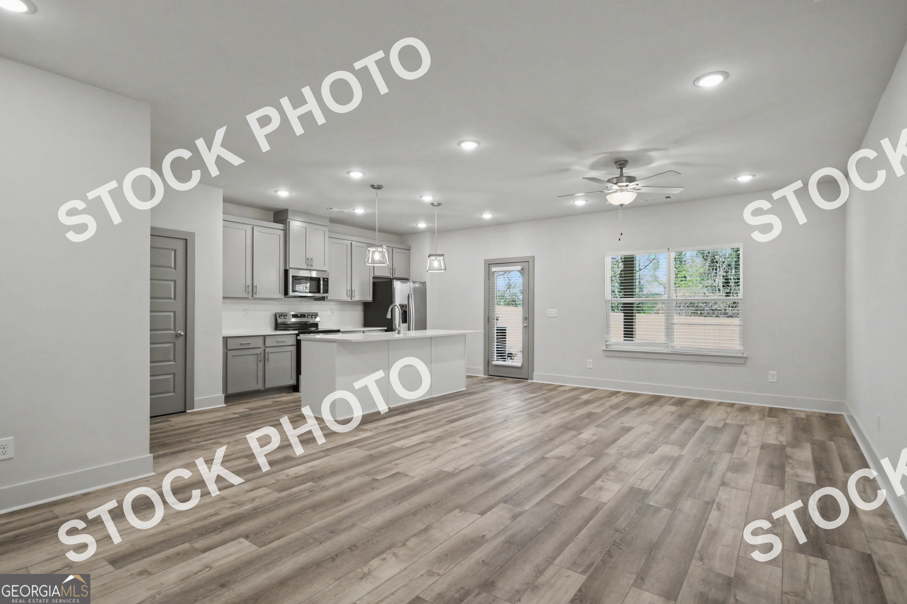 4377 Fern River Bend # 37 Property Photo 5