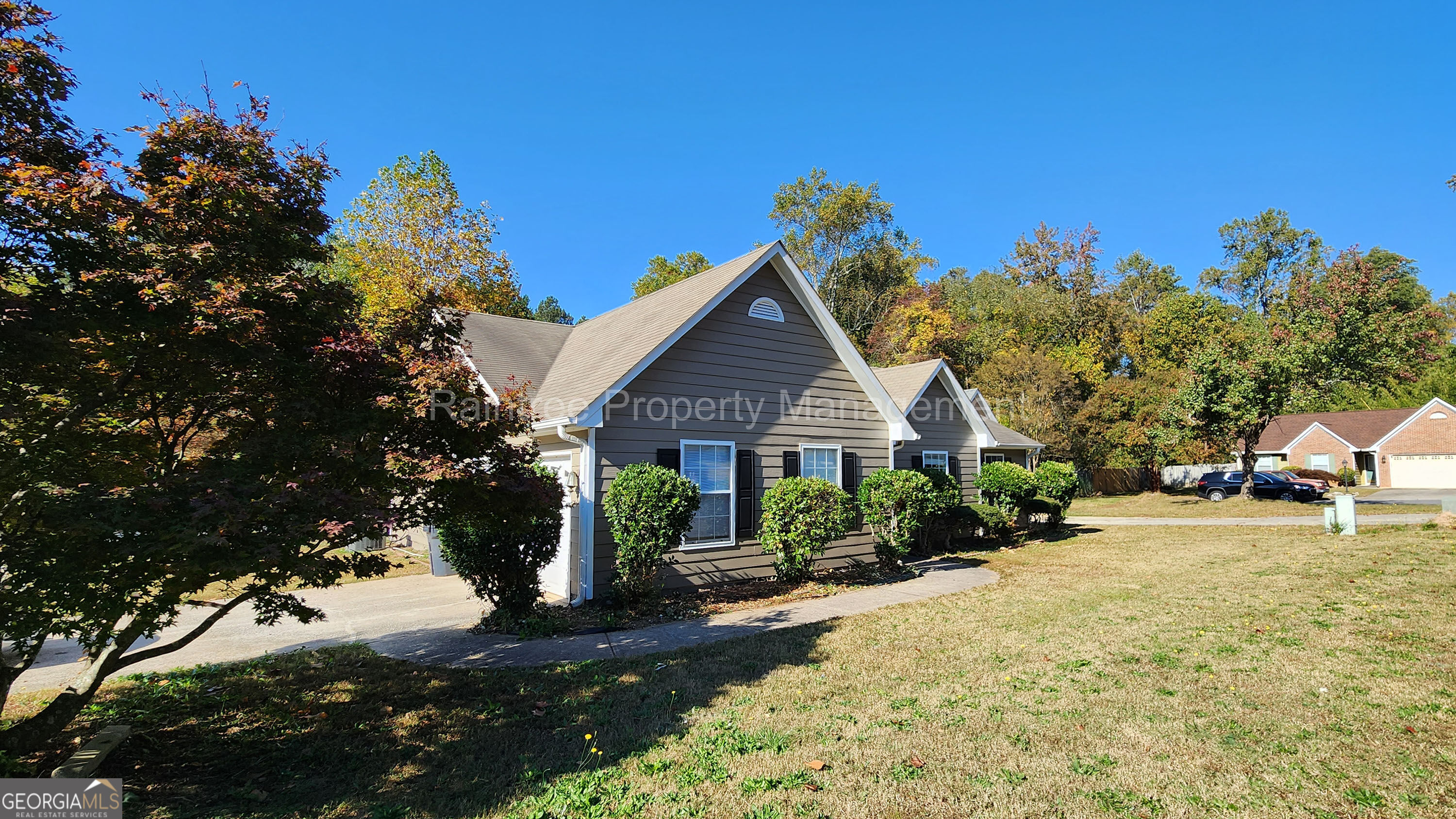 2360 Berkeley Creek Court Property Photo 2