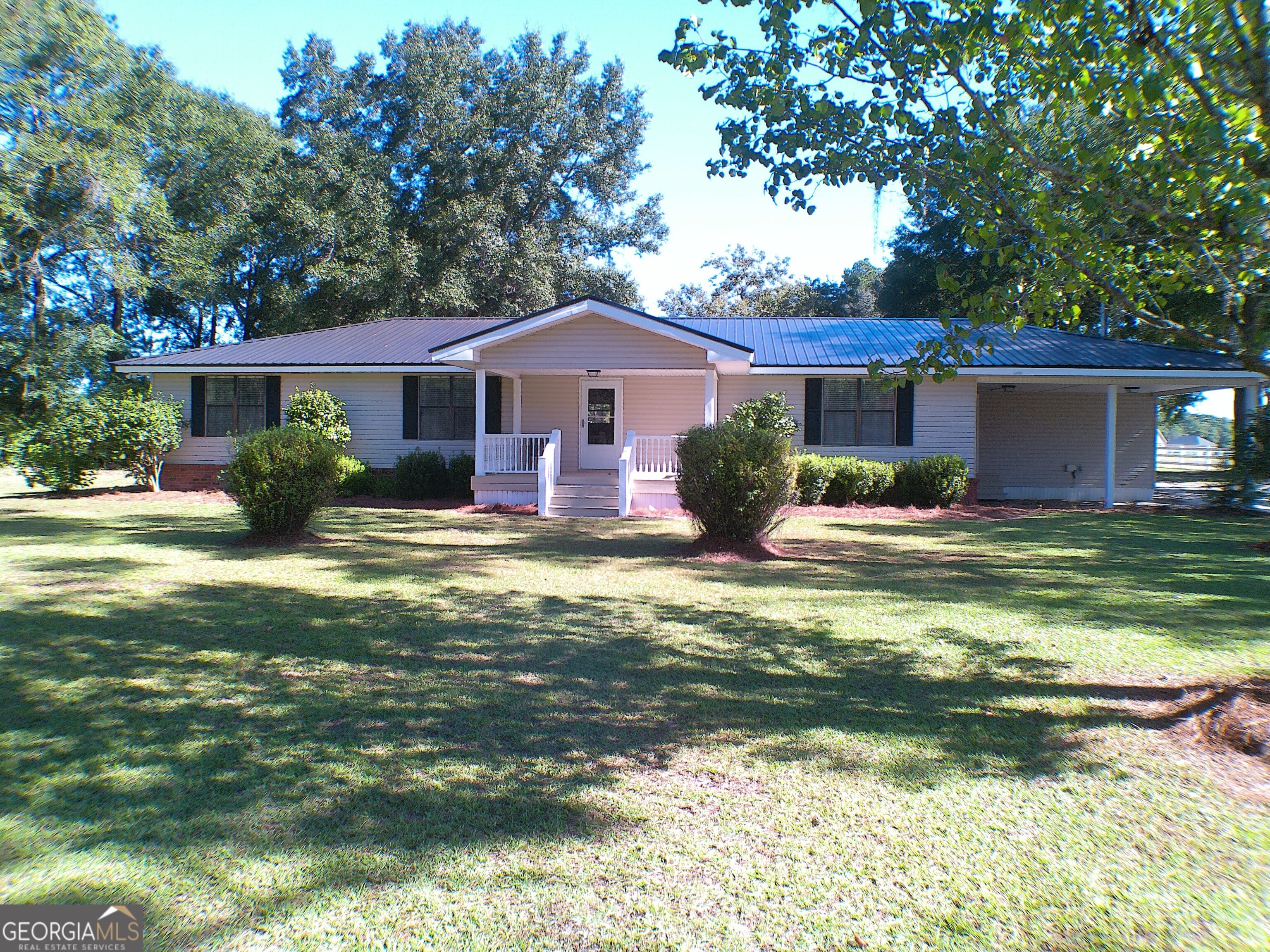 7658 Old River Road S Property Photo 1