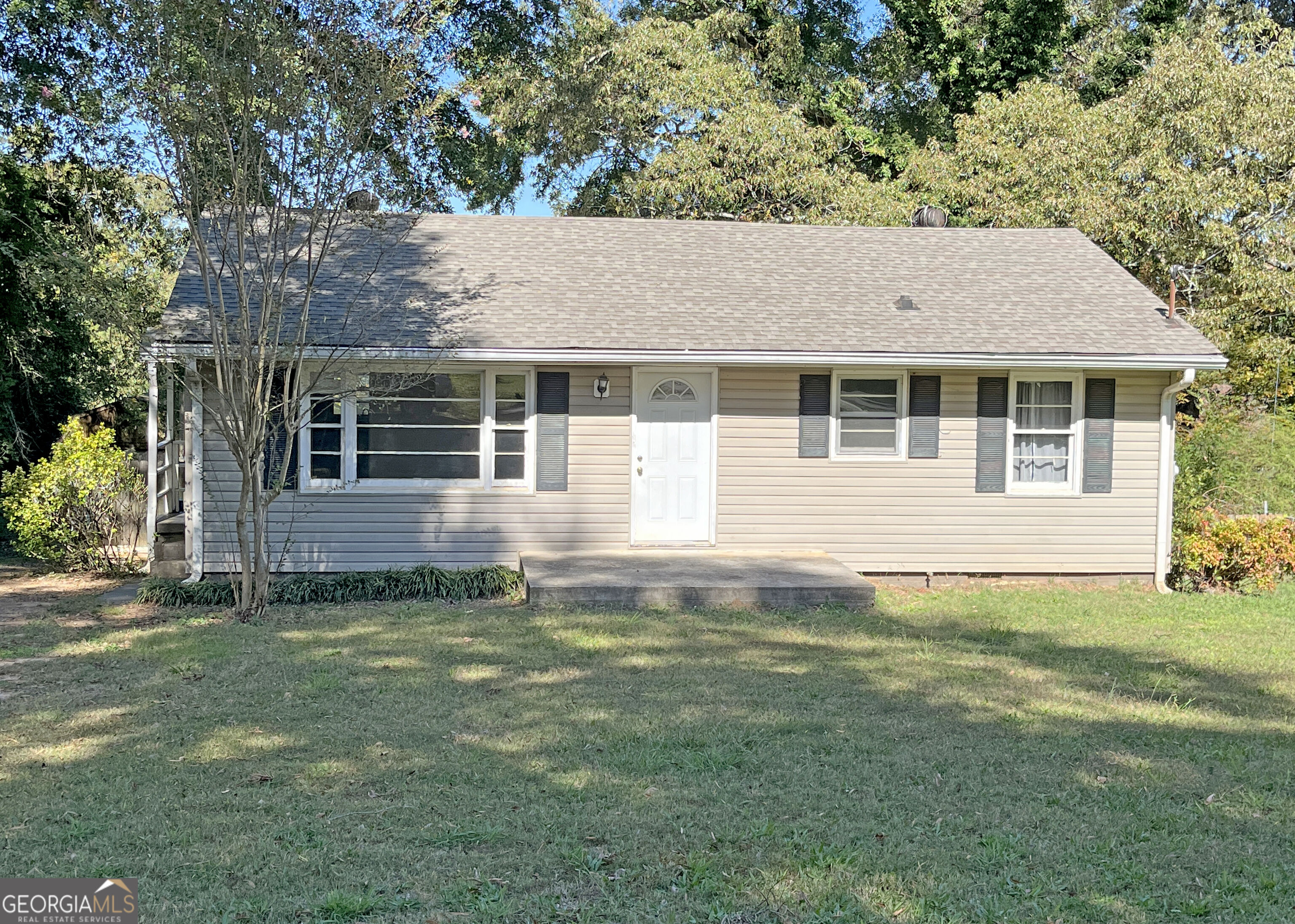 9 Wisteria Drive Se Property Photo 1