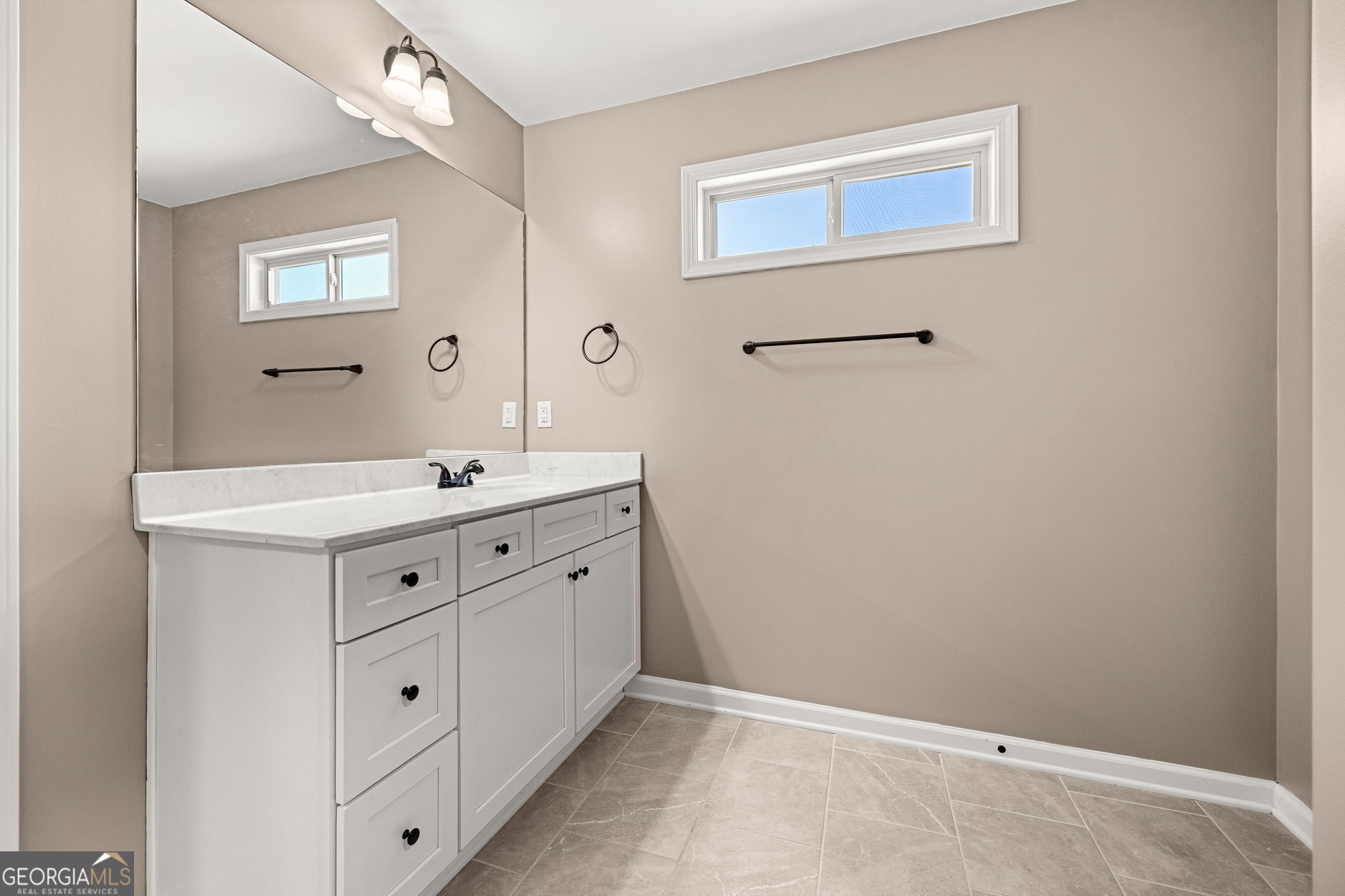 533 Evergreen Way Property Photo 24
