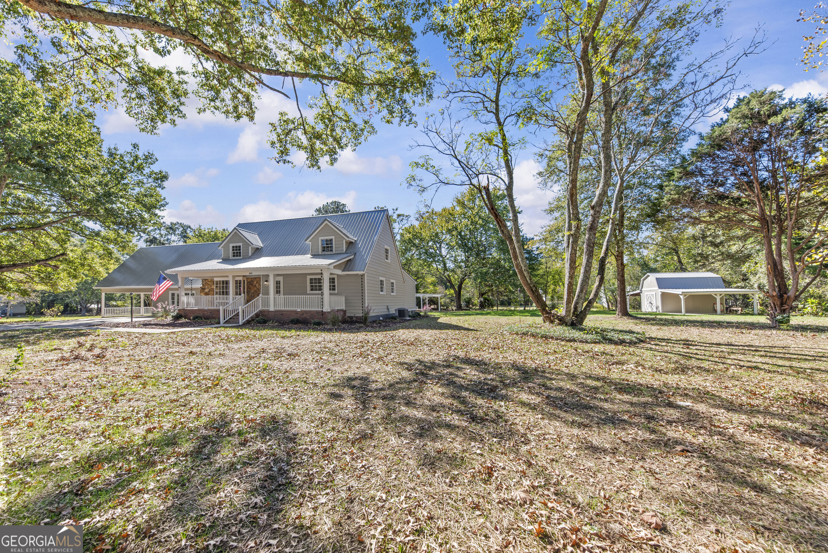 1070 Eugene Lane Property Photo 1