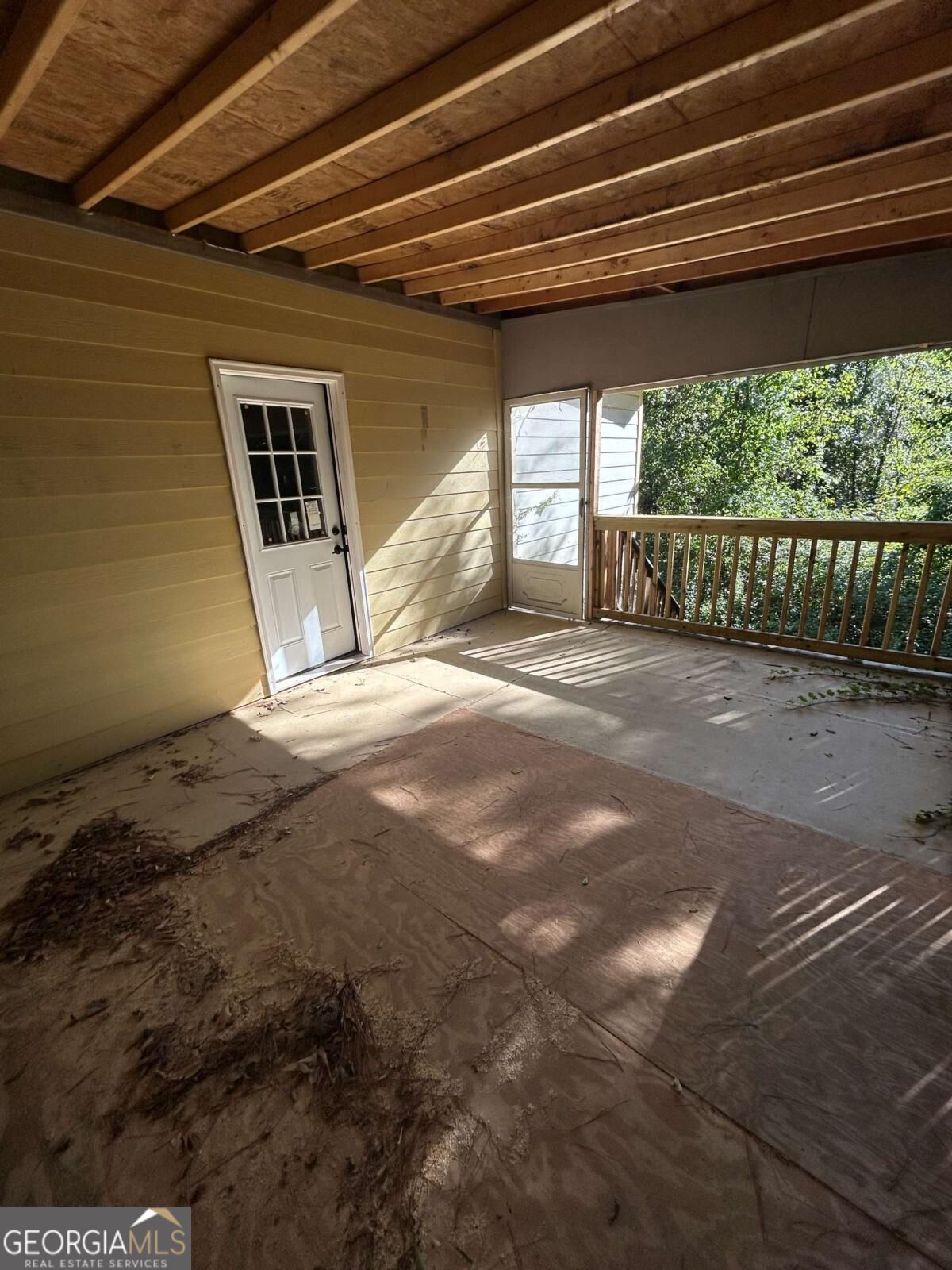 4592 Ruby Road Property Photo 4