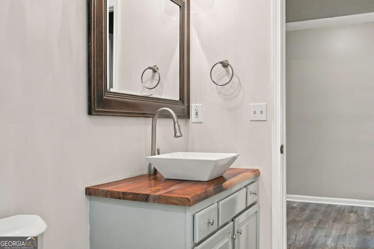 3730 Wavetree Pass Nw Property Photo 32
