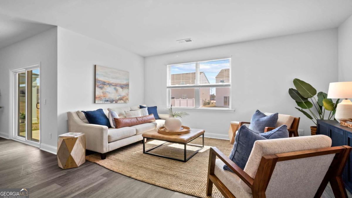 156 Timber Road Property Photo 13