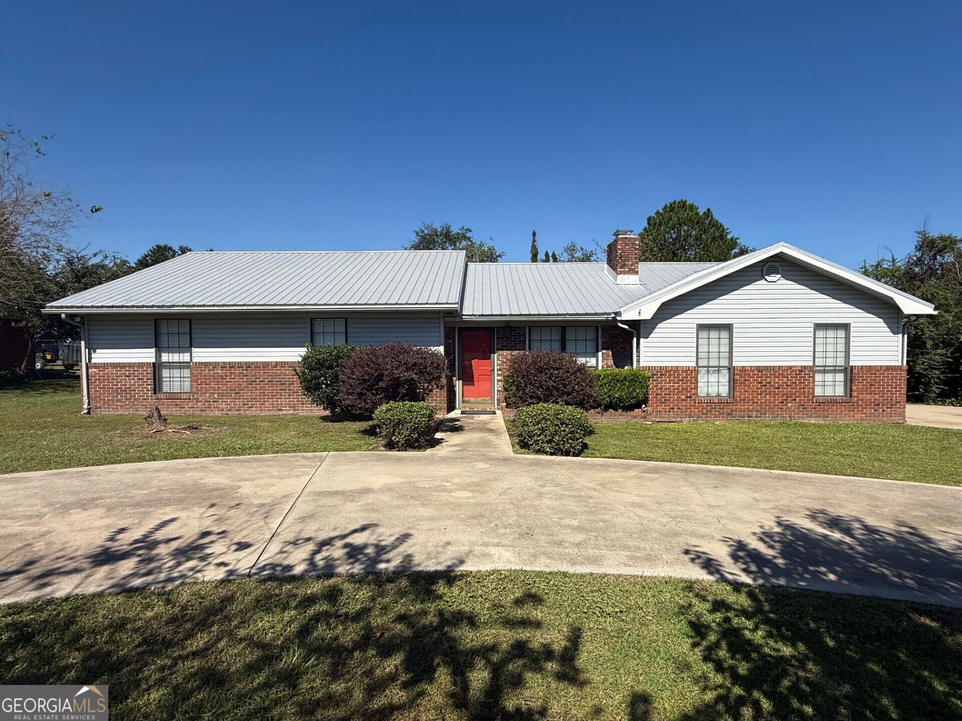 3427 Meadow Lane Property Photo 1