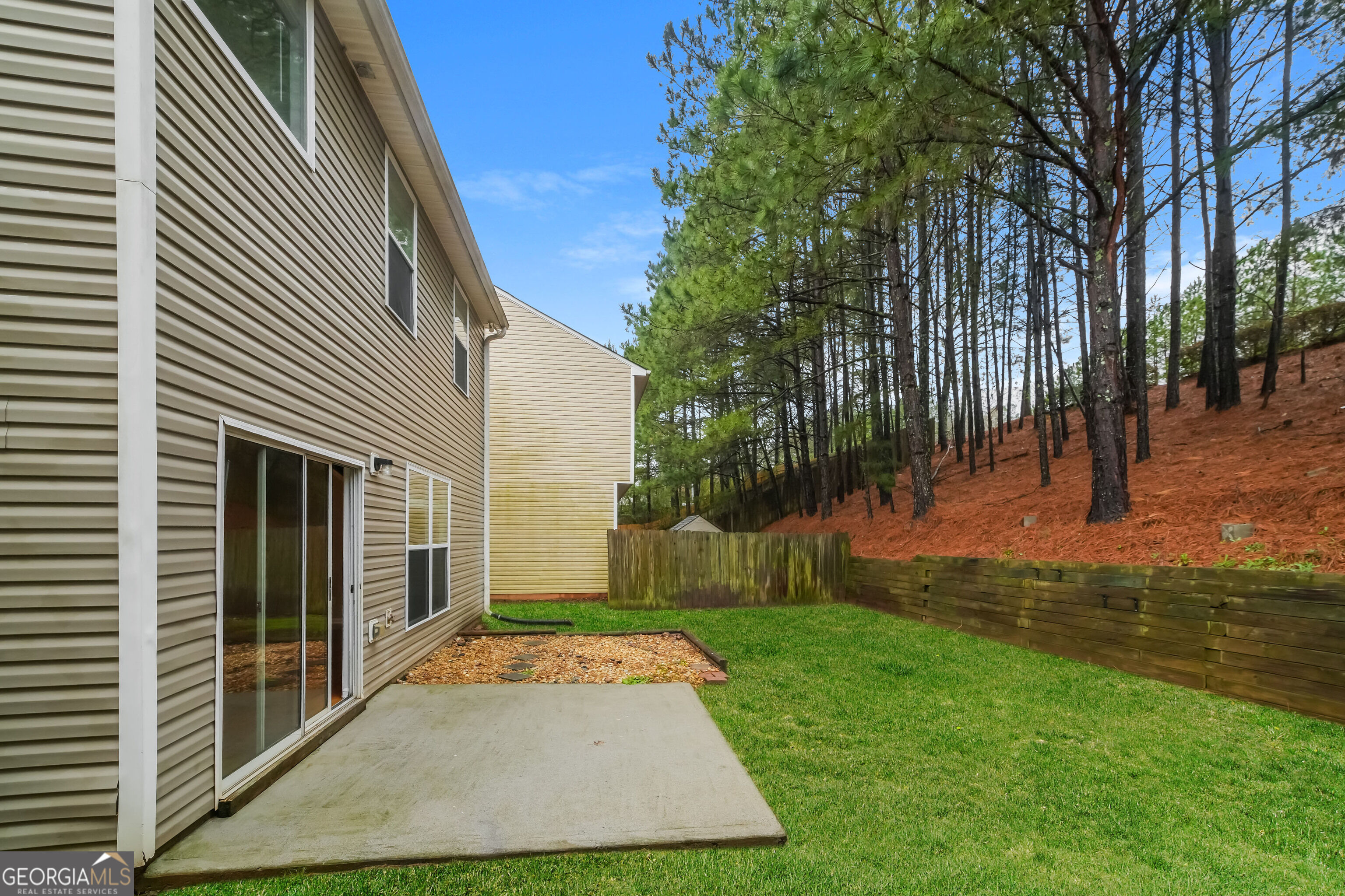 744 Mountain Laurel Drive Property Photo 4