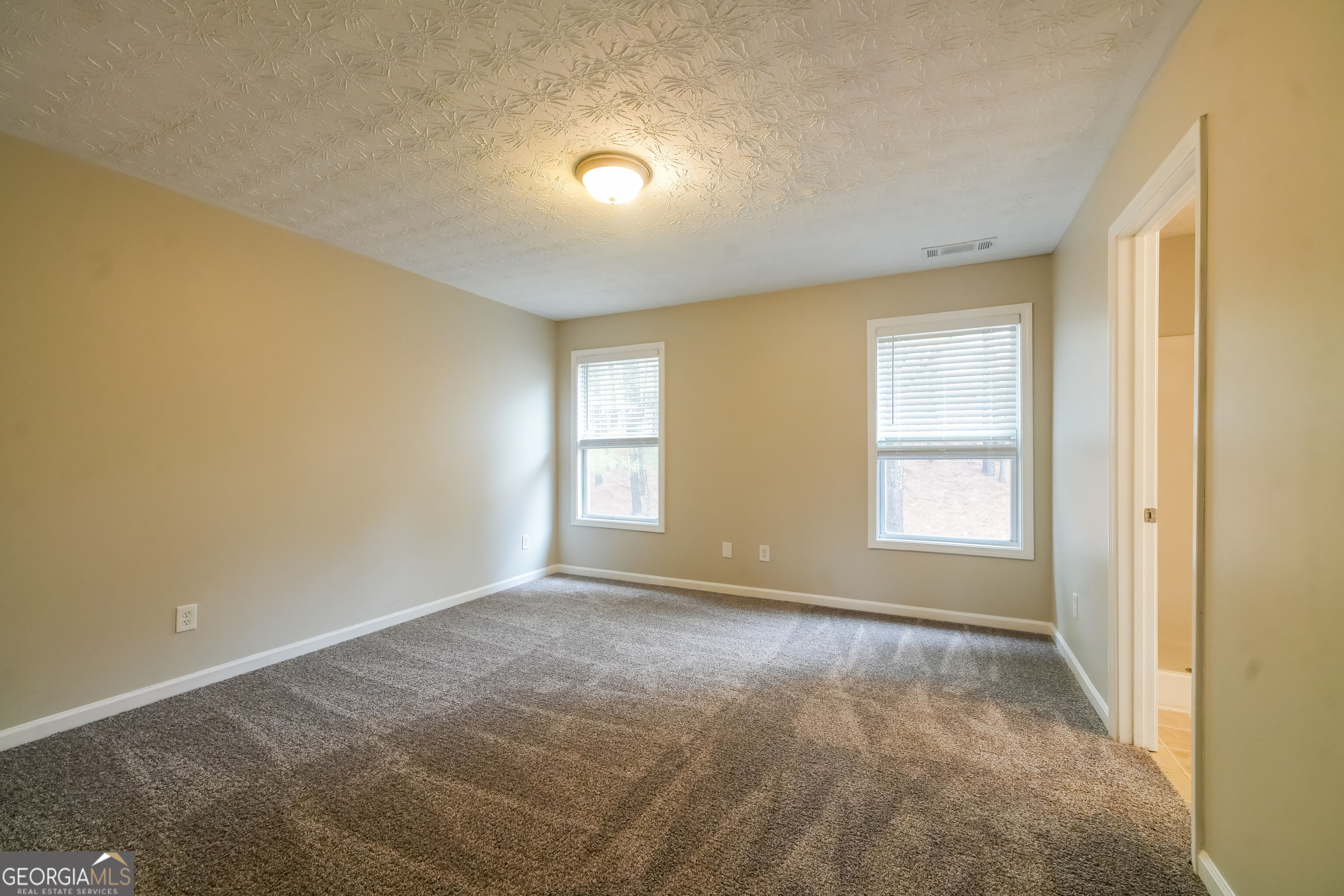 744 Mountain Laurel Drive Property Photo 8