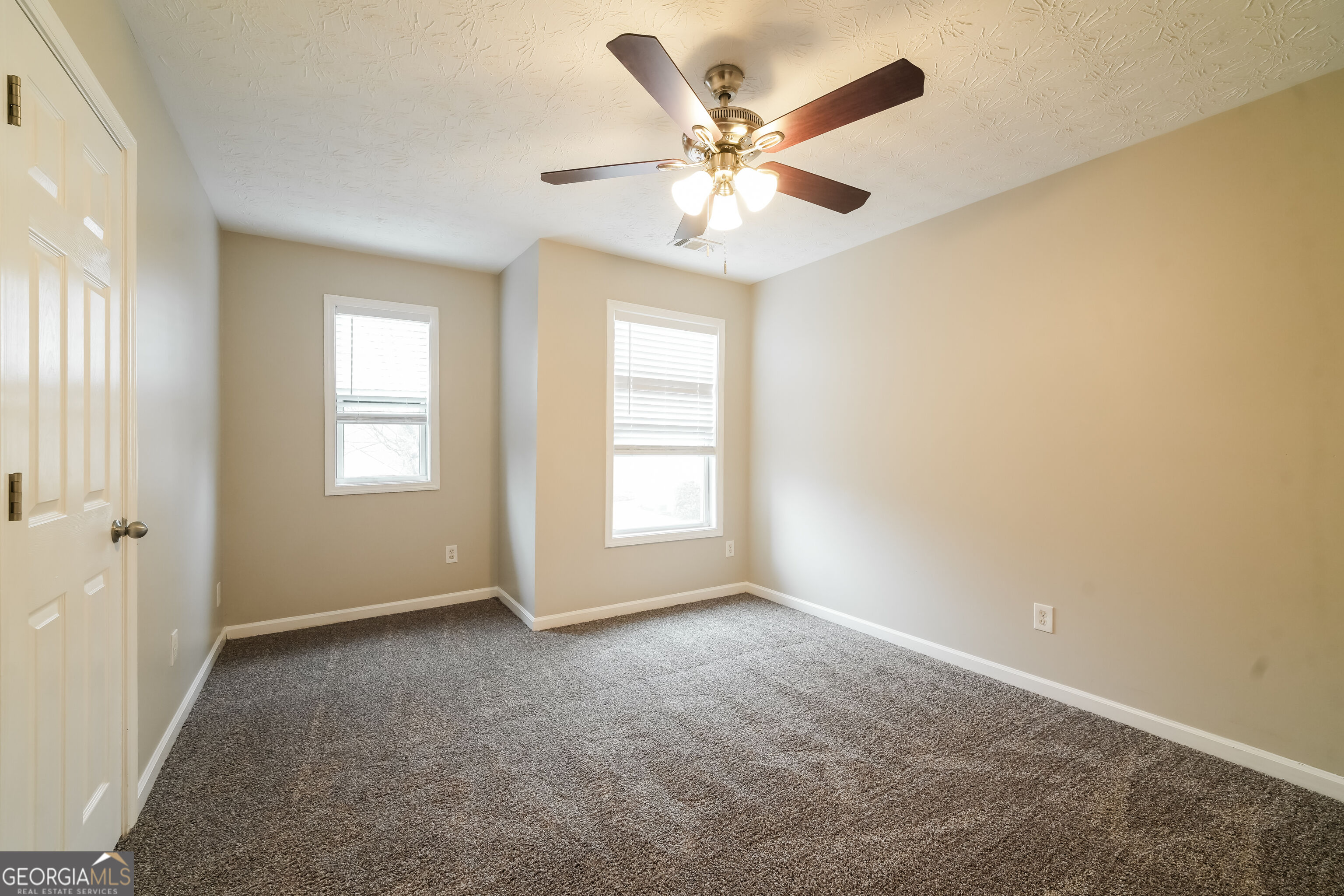 744 Mountain Laurel Drive Property Photo 10