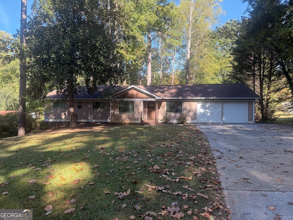 4547 Town Crier Road Sw Property Photo 1
