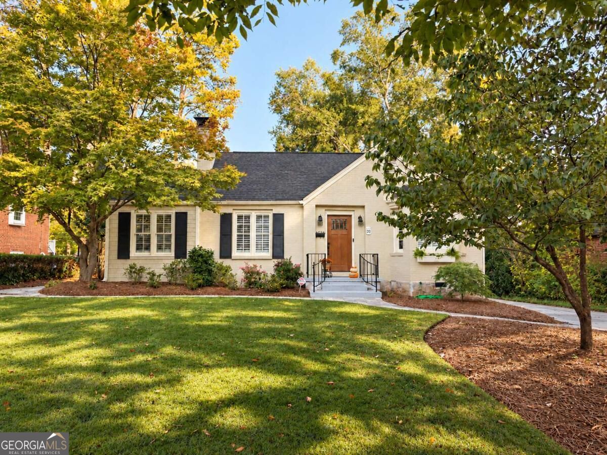 20 Clarendon Avenue Property Photo 1