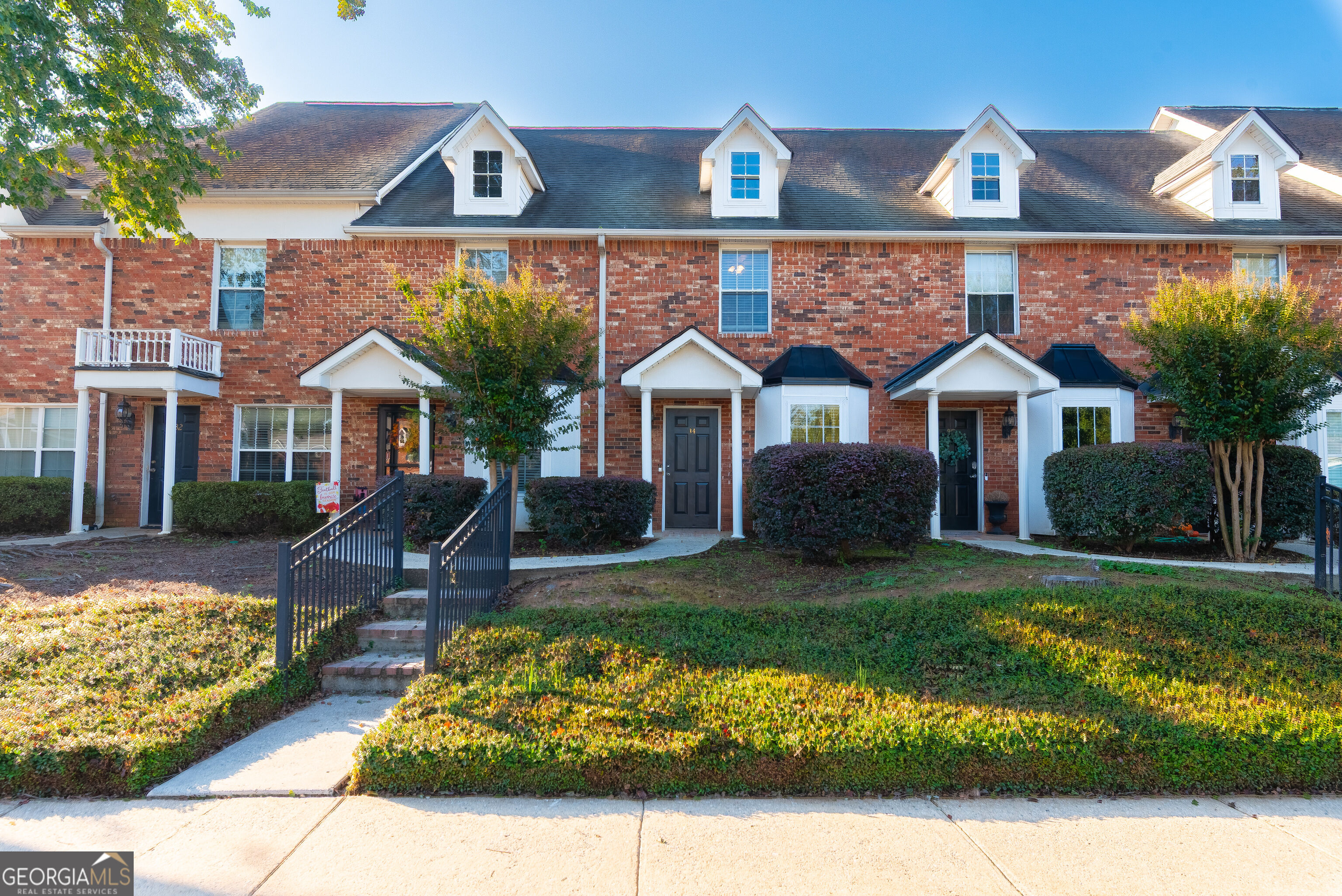 34 Intown Place Property Photo 1