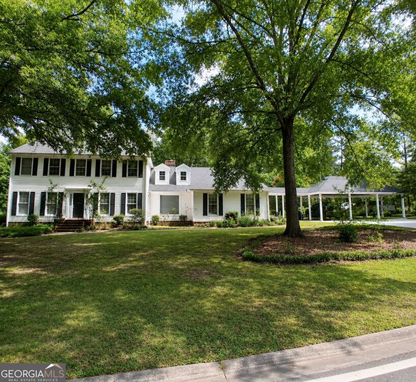 311 Castlegate Road Property Photo 1