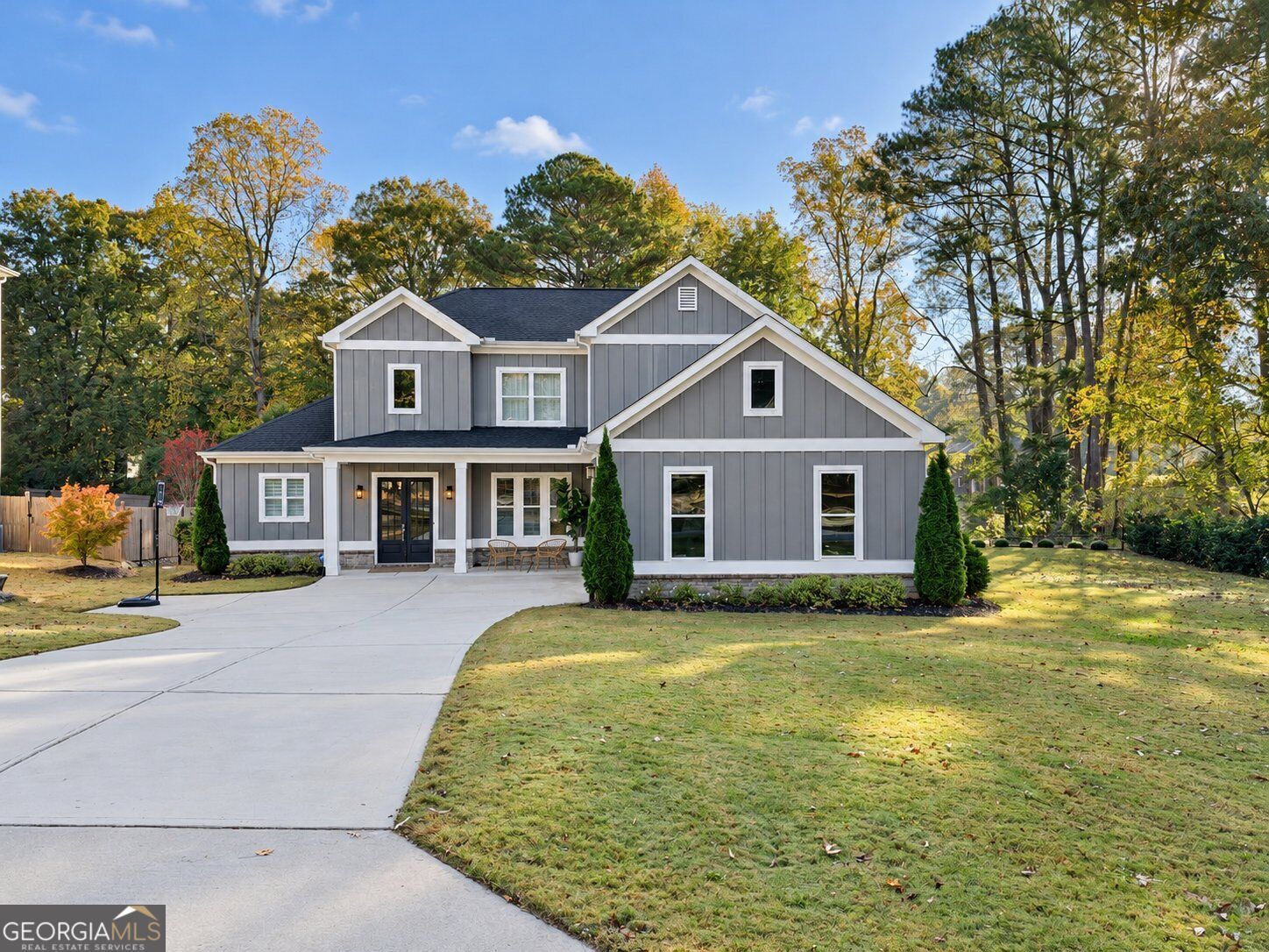 9 Bermuda Drive Se Property Photo 1