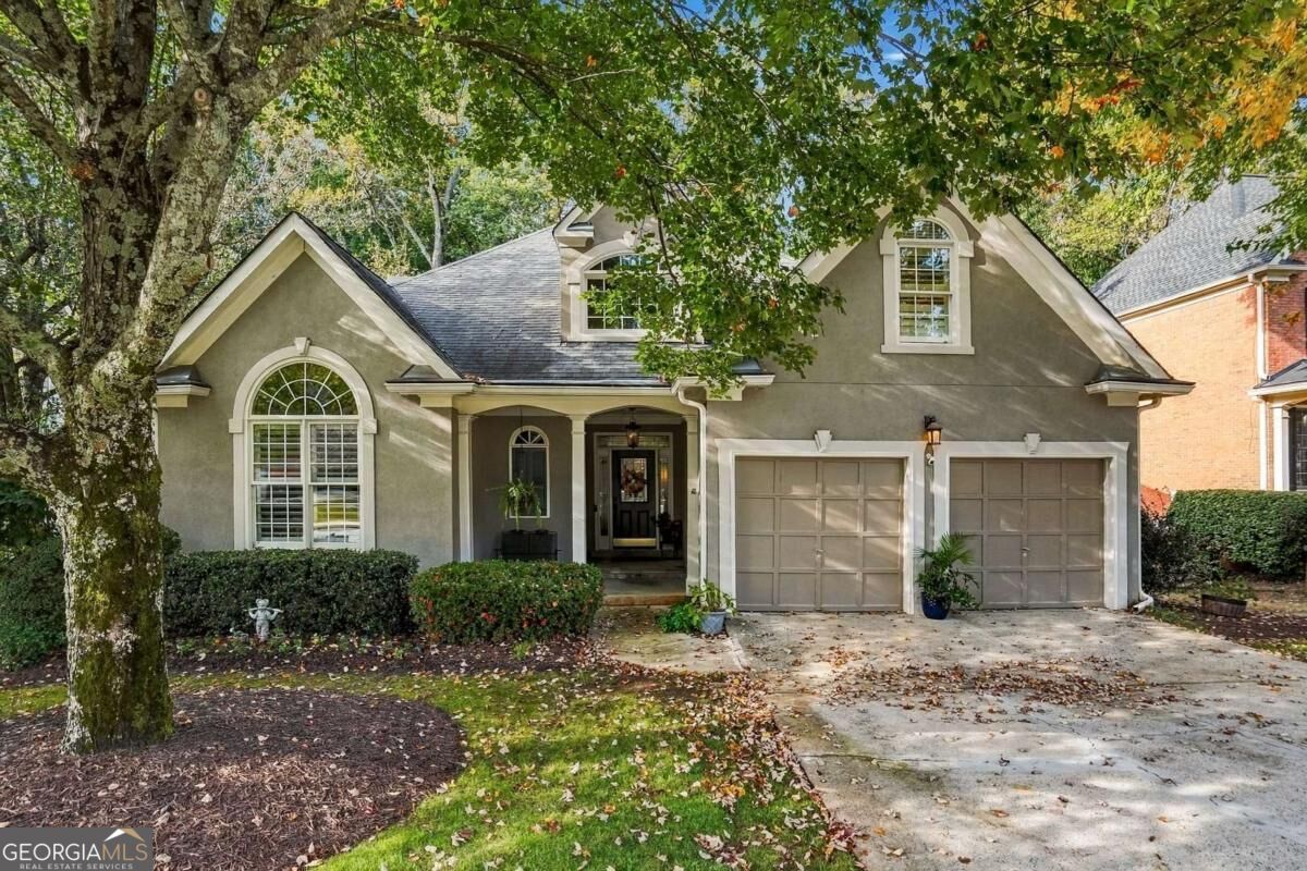 850 Lake Medlock Drive Property Photo 1