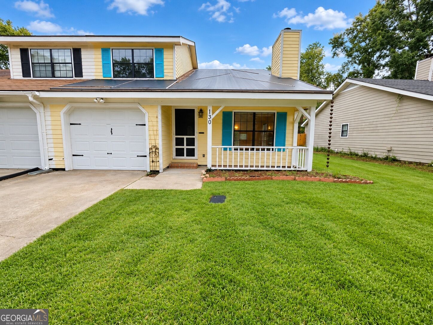130 Holland Park Circle Property Photo 1