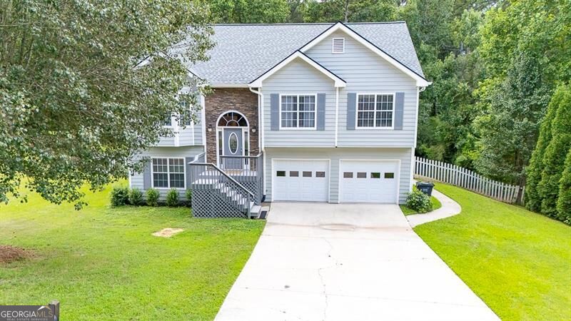 3880 Byrnwycke Drive Property Photo 1