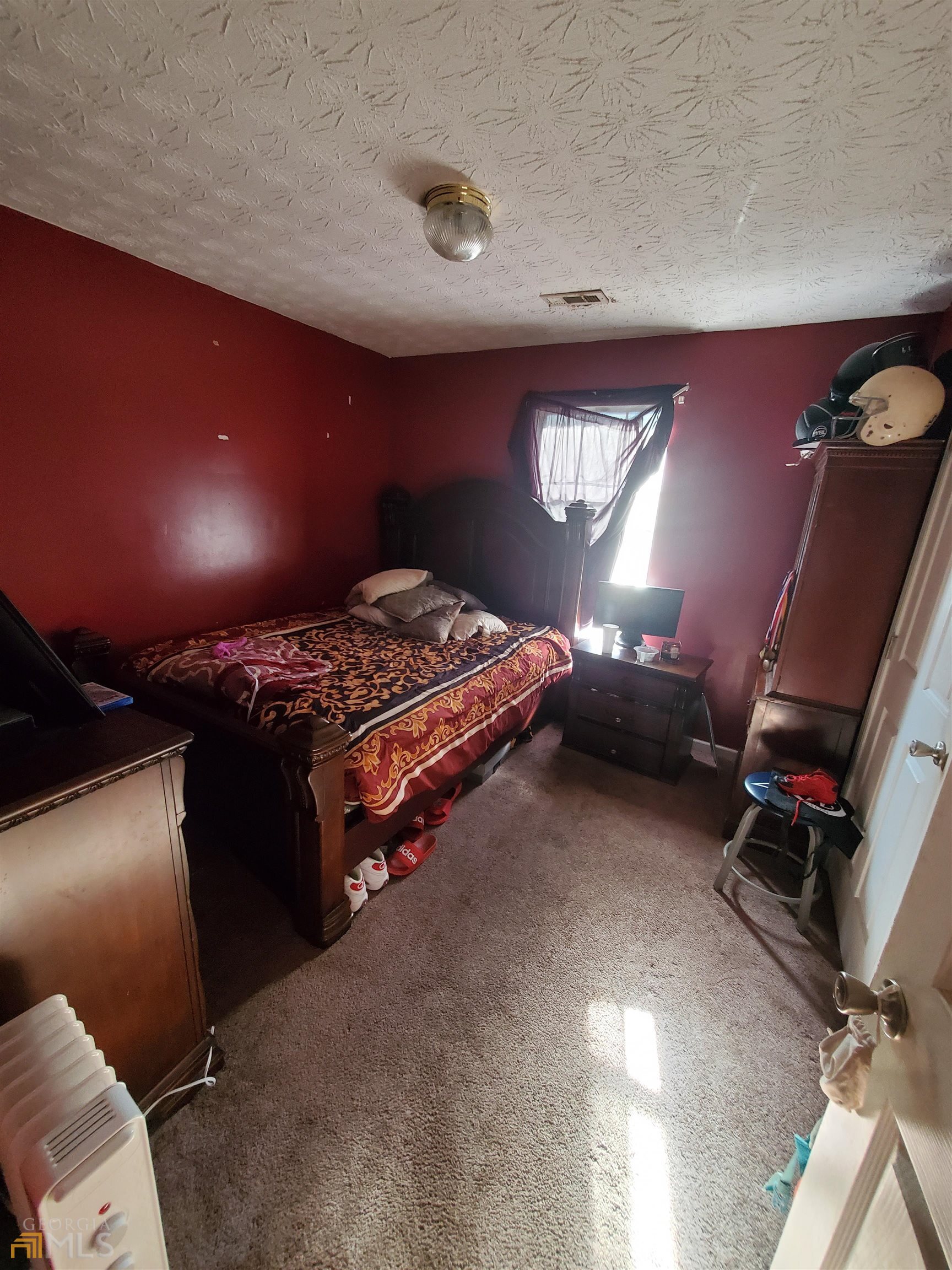 241 Apple Valley Road Property Photo 8