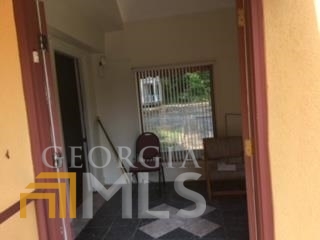 5107 Covington Highway Highway Property Photo 4