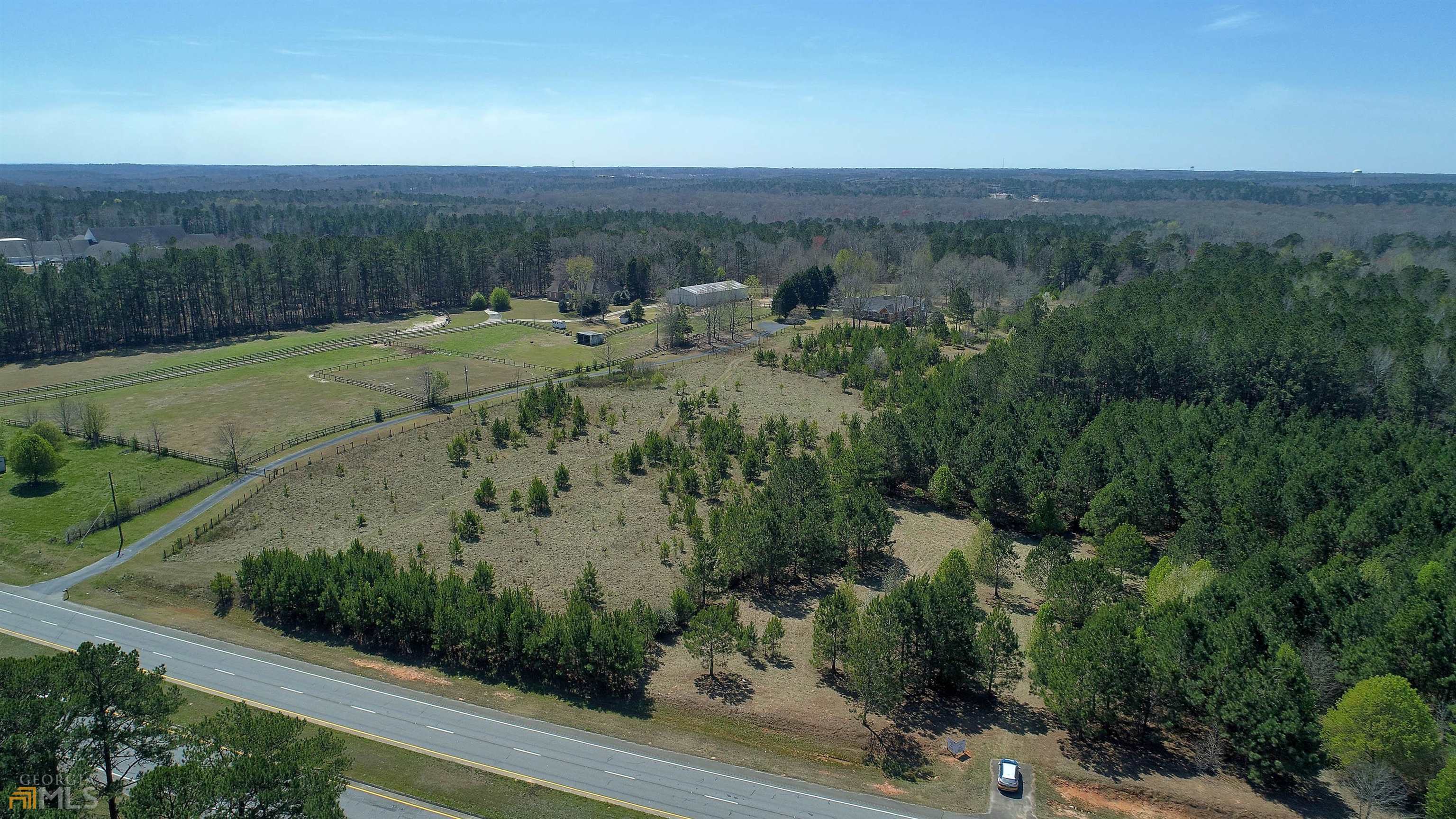 1493 Highway 74 Property Photo 8