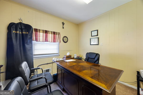 1852 Washington Road Property Photo 10