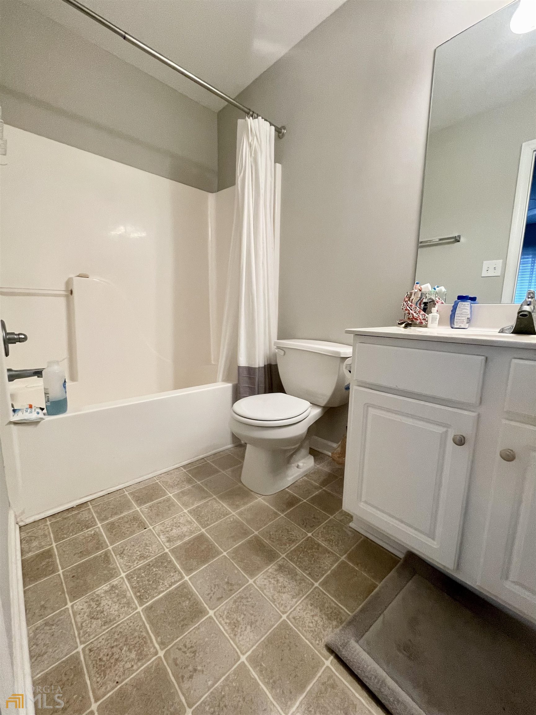 240 Cleveland Road # 205 Property Photo 7