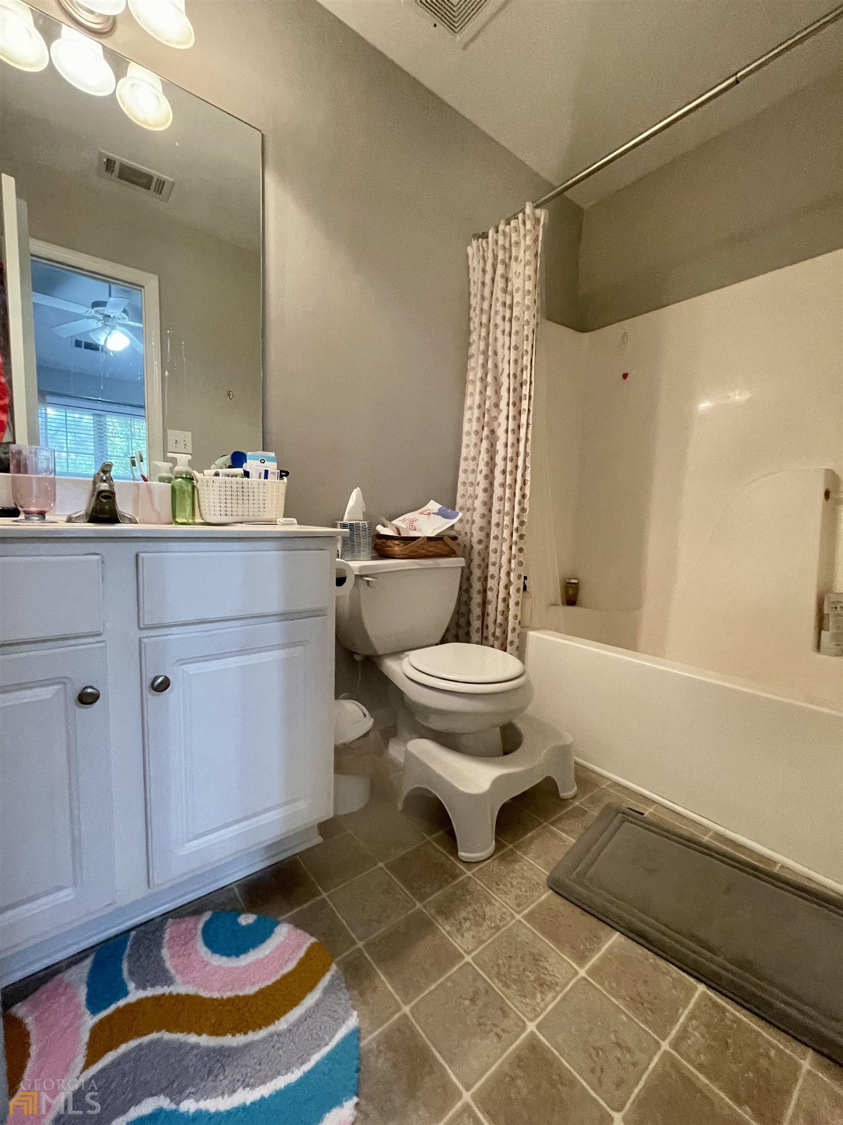 240 Cleveland Road # 205 Property Photo 9