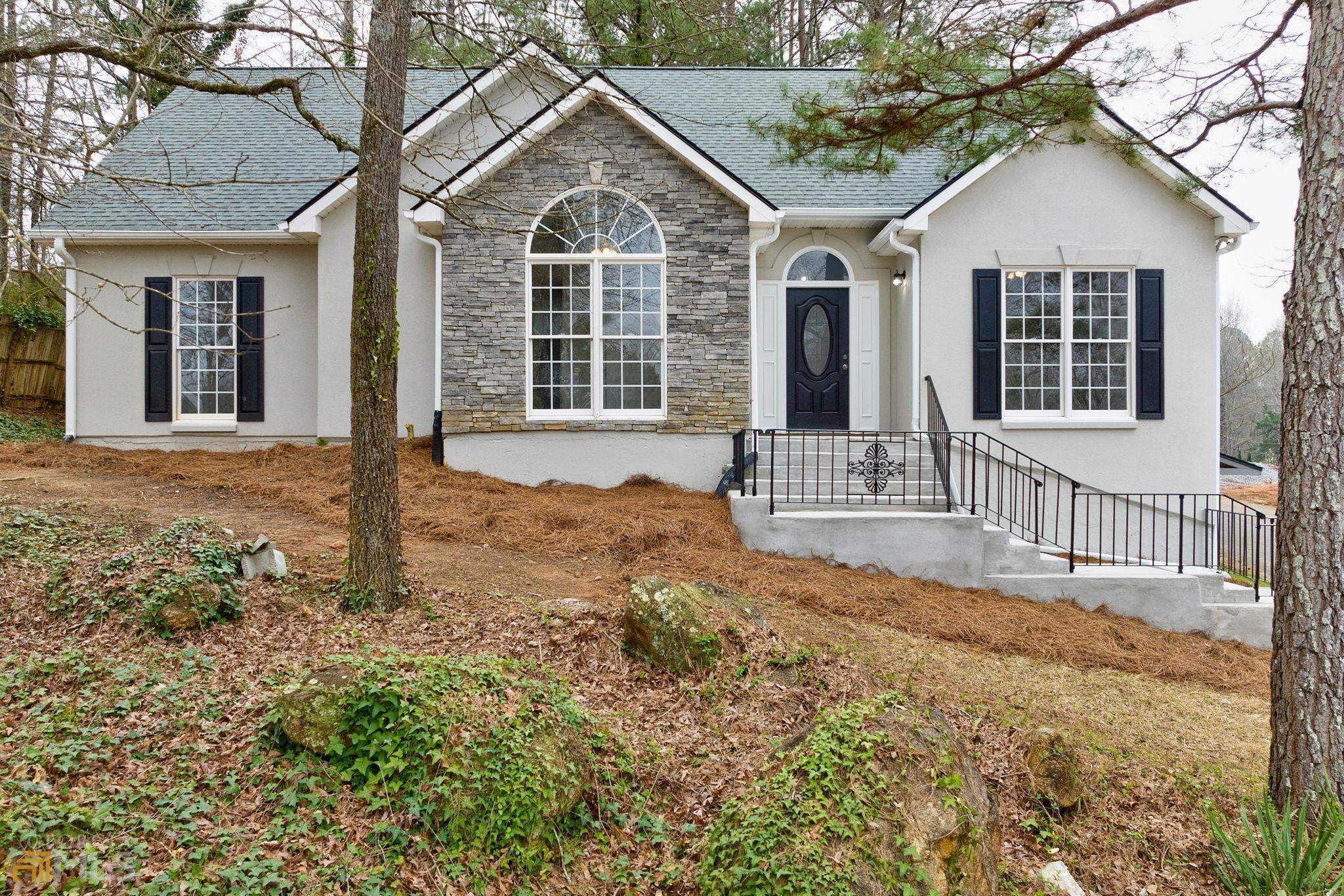 175 Tremont Circle Property Photo 1