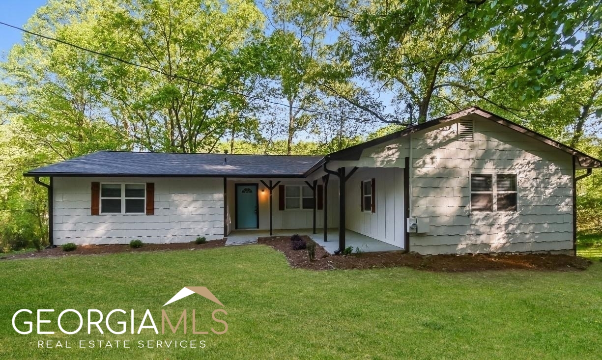2255 Hunt Road Property Photo 1