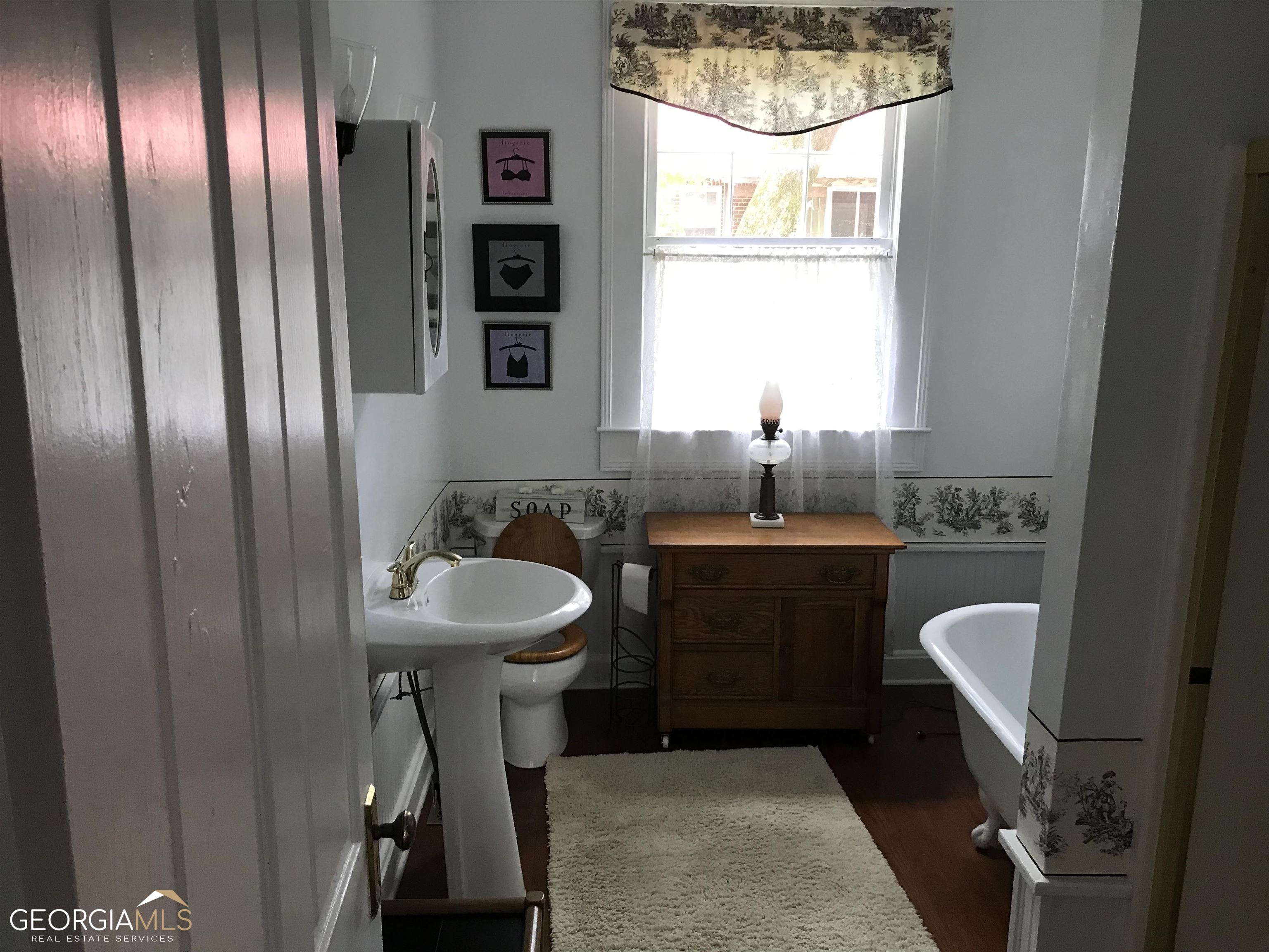 46 Homer Street Property Photo 27