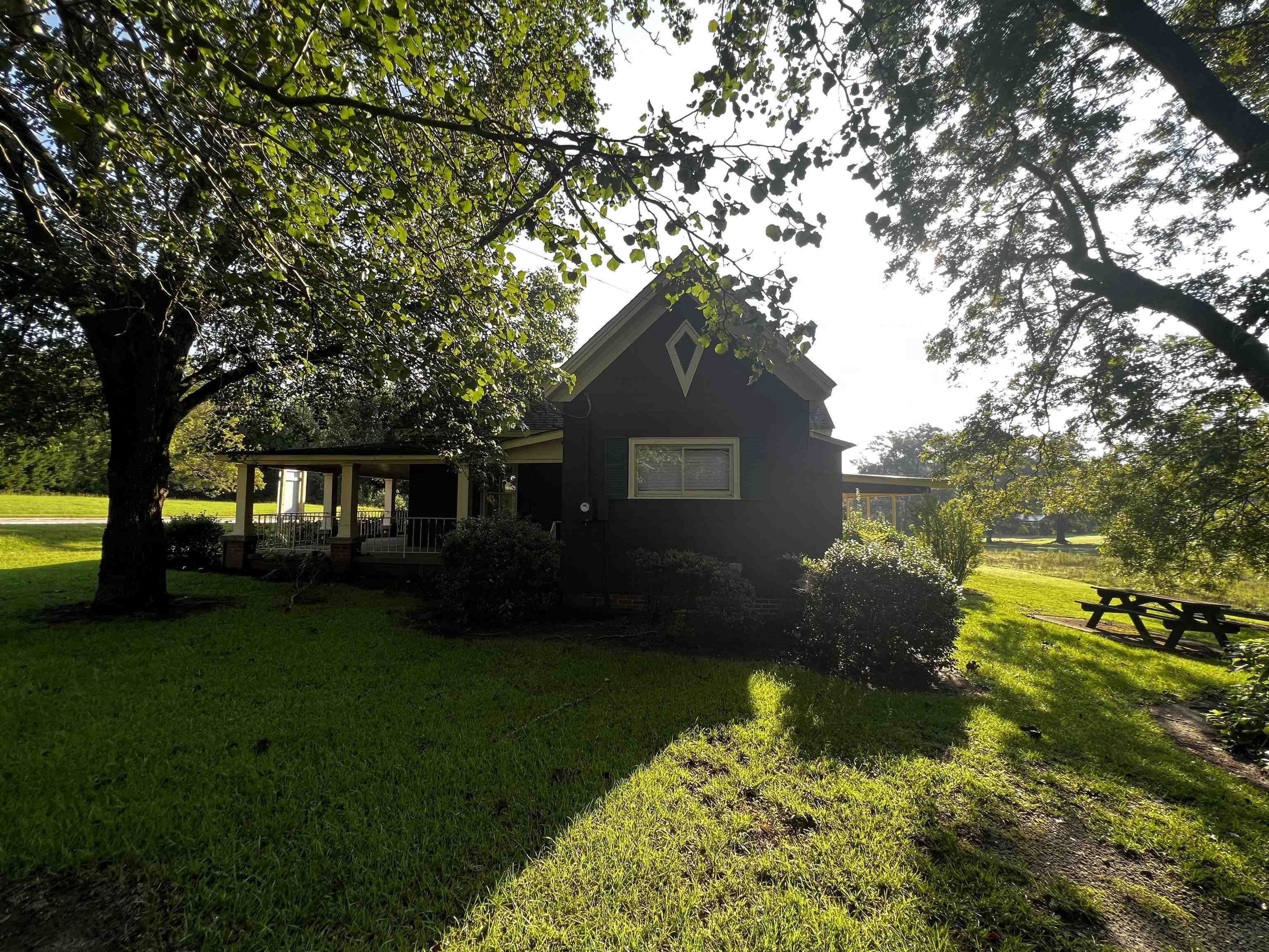 1761 Walnut Avenue Property Photo 15