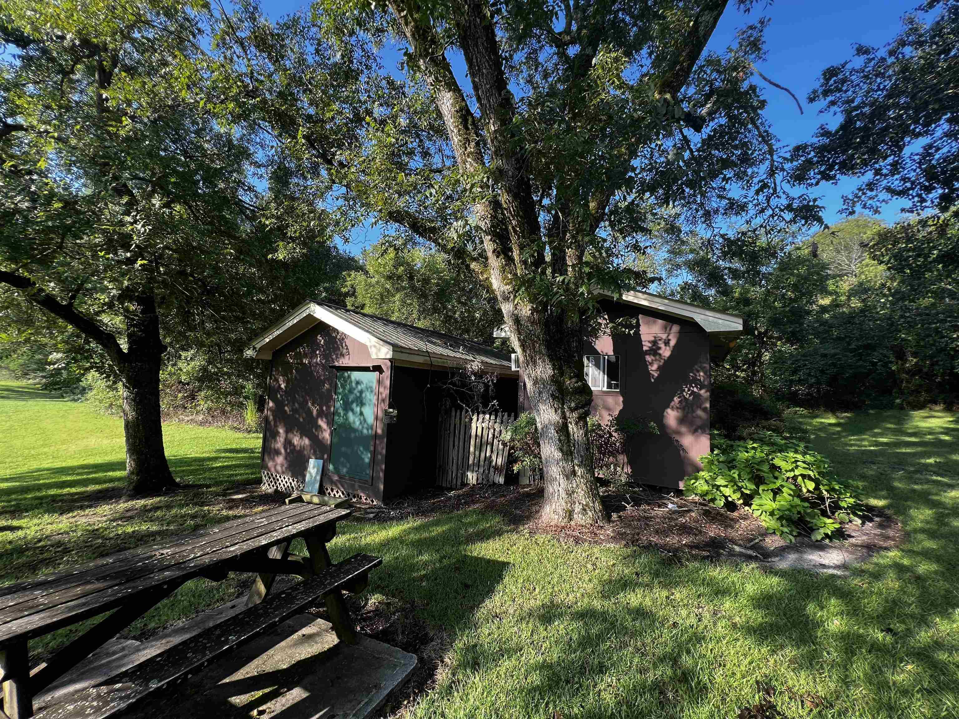 1761 Walnut Avenue Property Photo 17