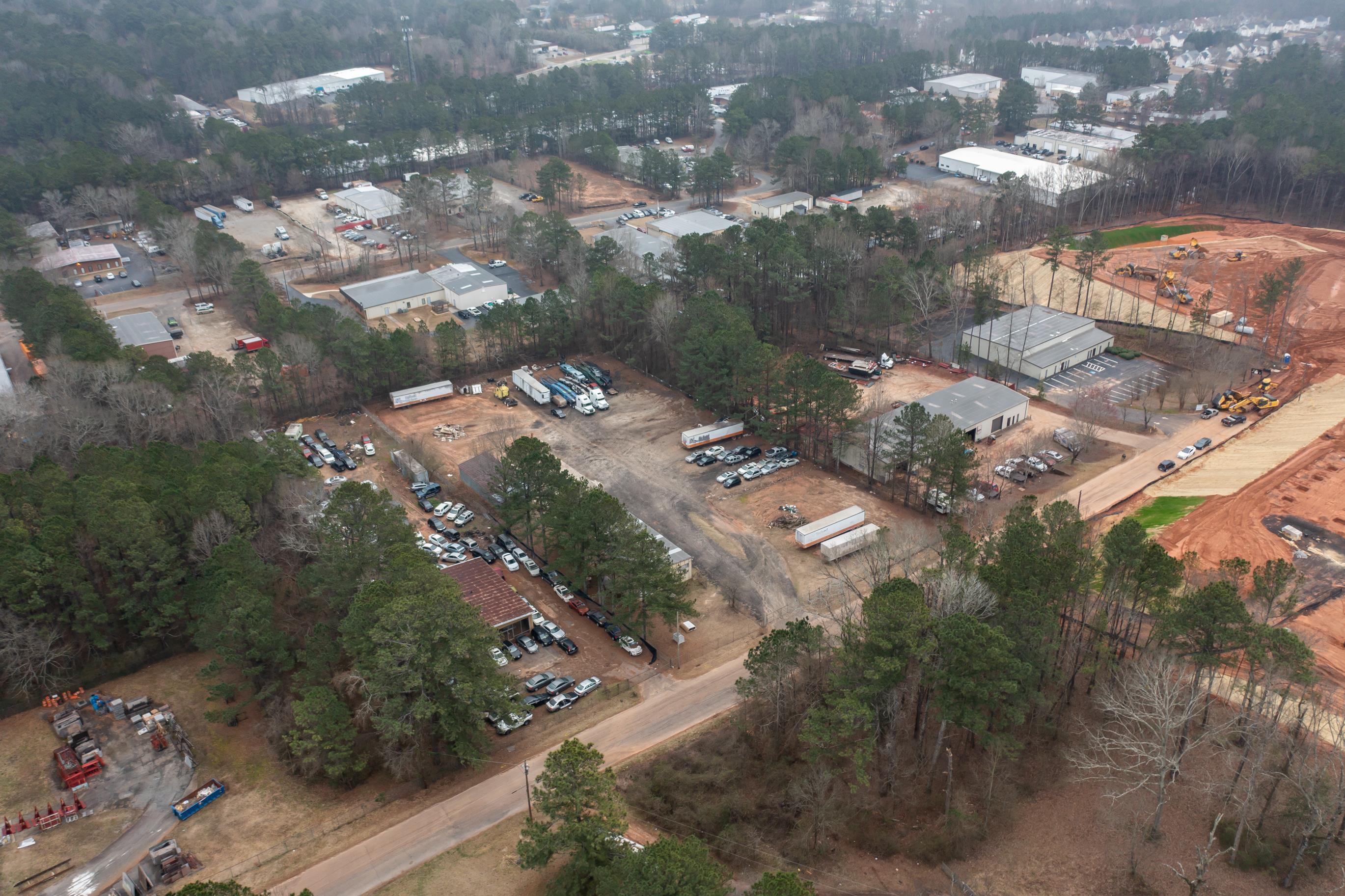 1385 Commerce Drive Property Photo 4