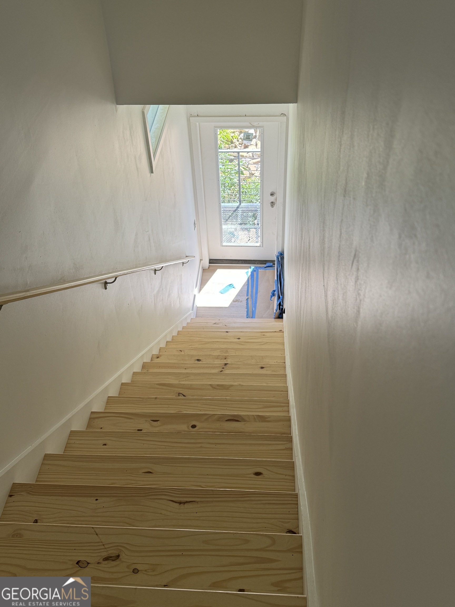 198 Flint Street Property Photo 15