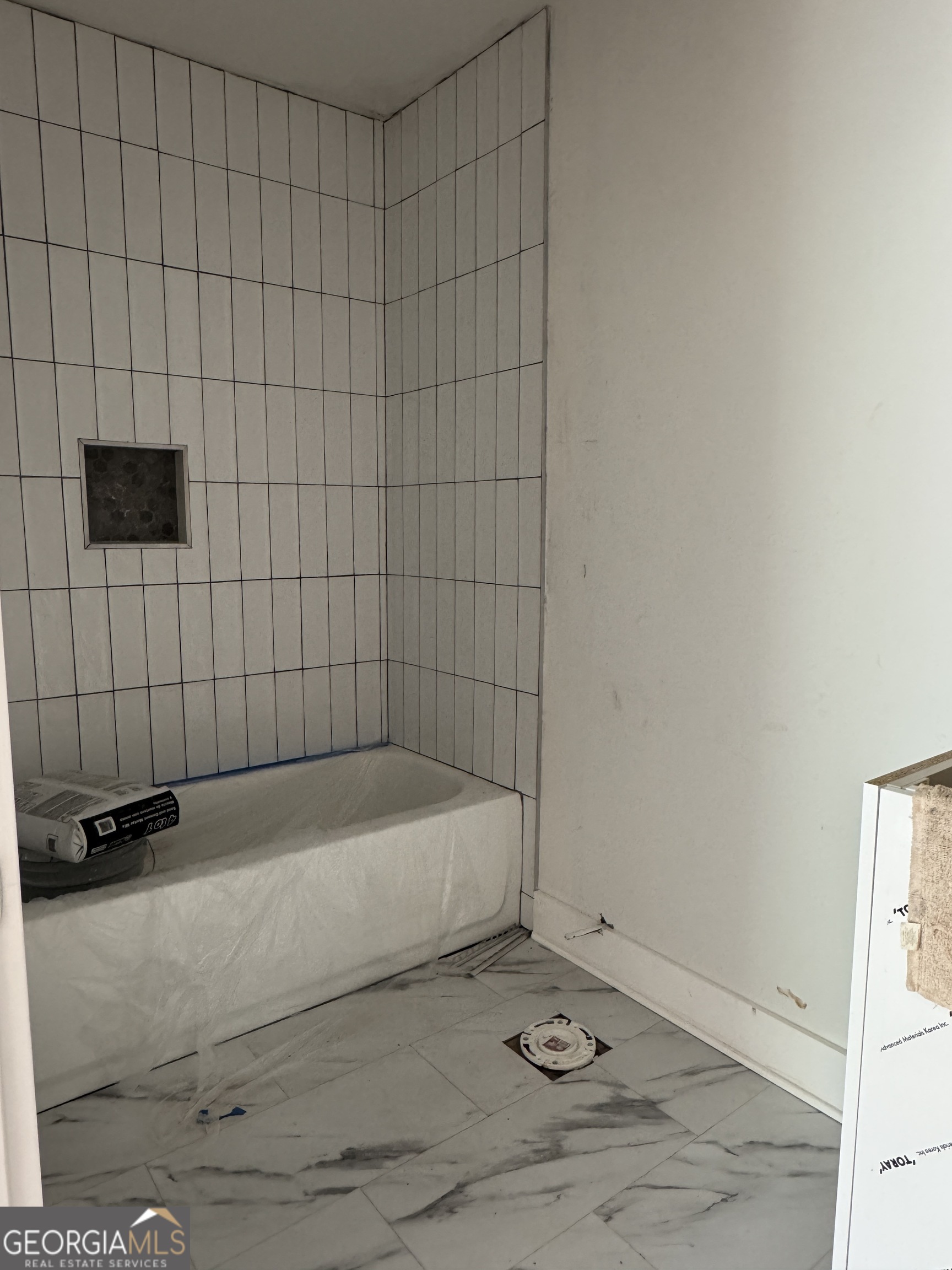 198 Flint Street Property Photo 16