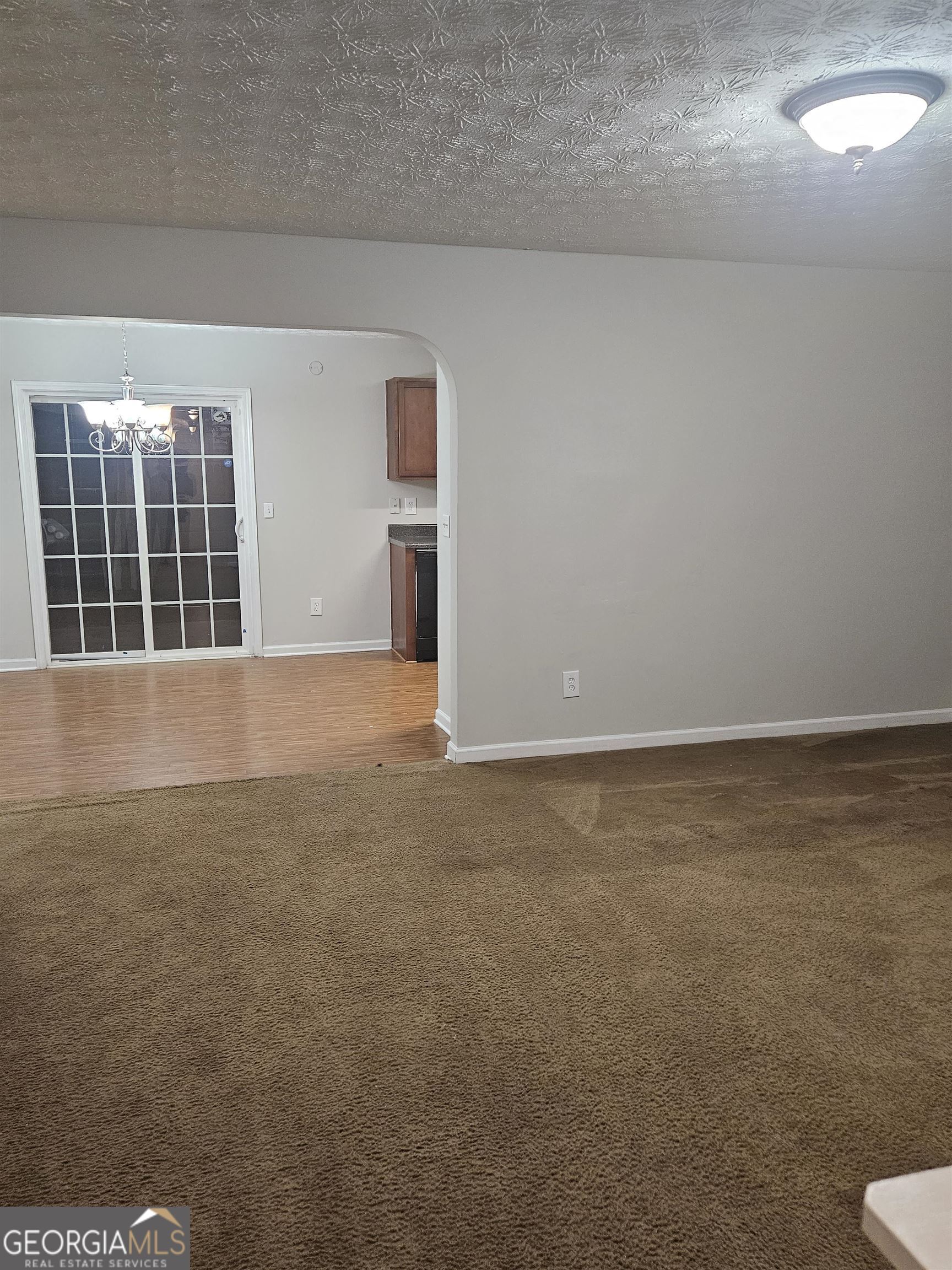 723 Georgetown Court Property Photo 6